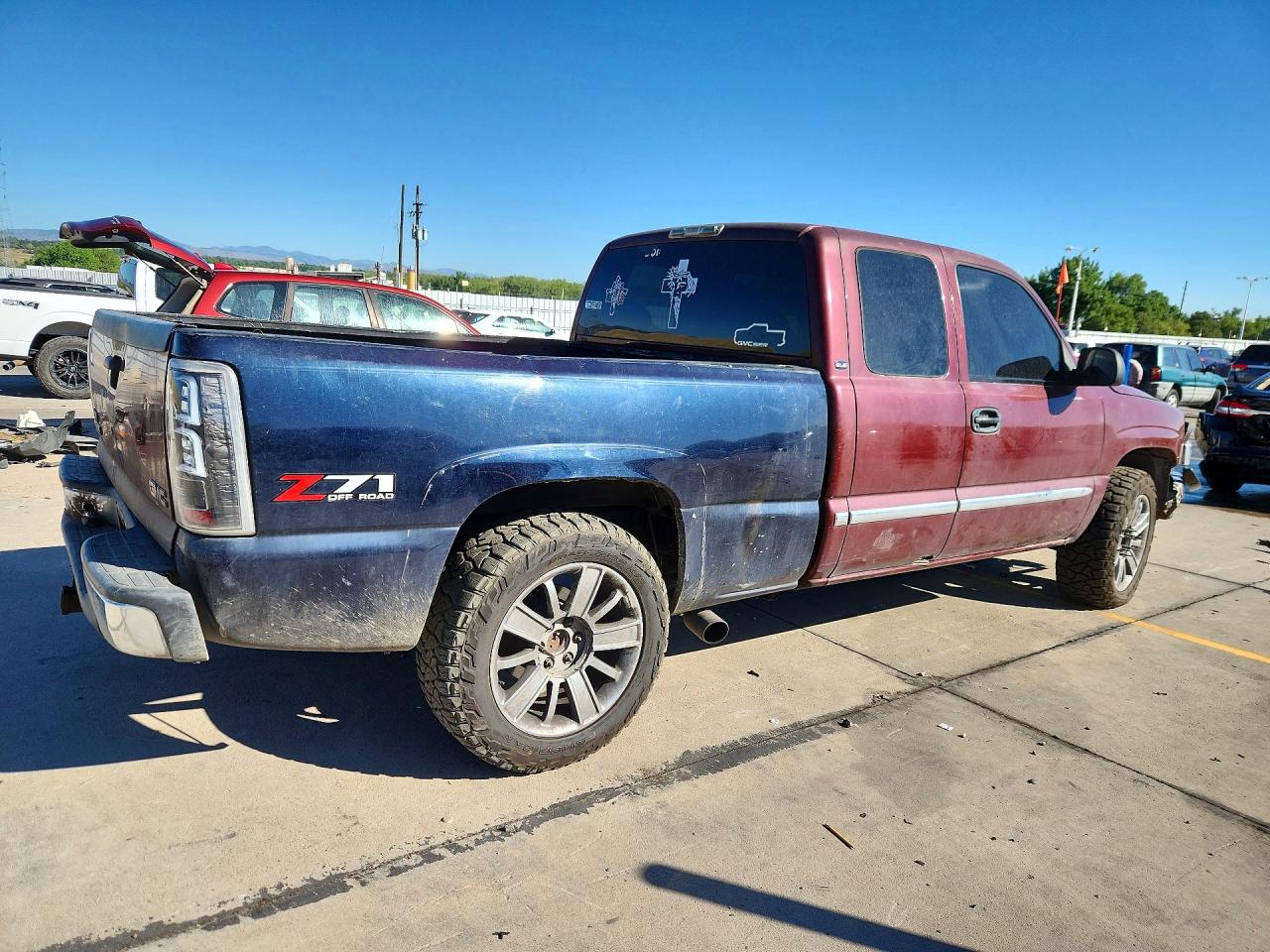 2001 Gmc New Sierra K1500 Maroon vin: 1GTEK19T91E232538