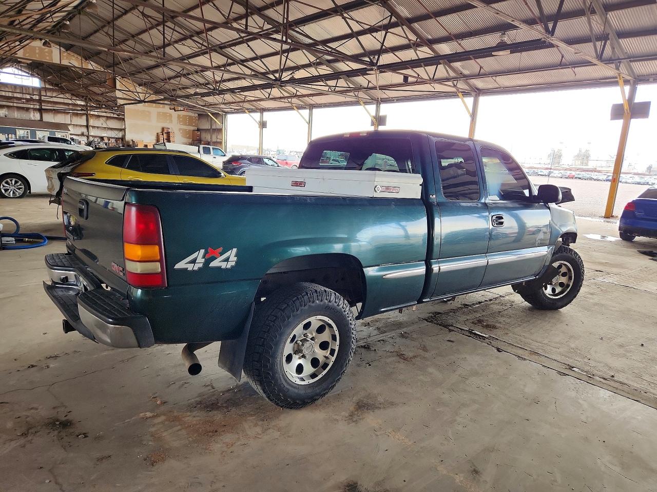 2002 Gmc New Sierra K1500 Green vin: 1GTEK19T92E165697