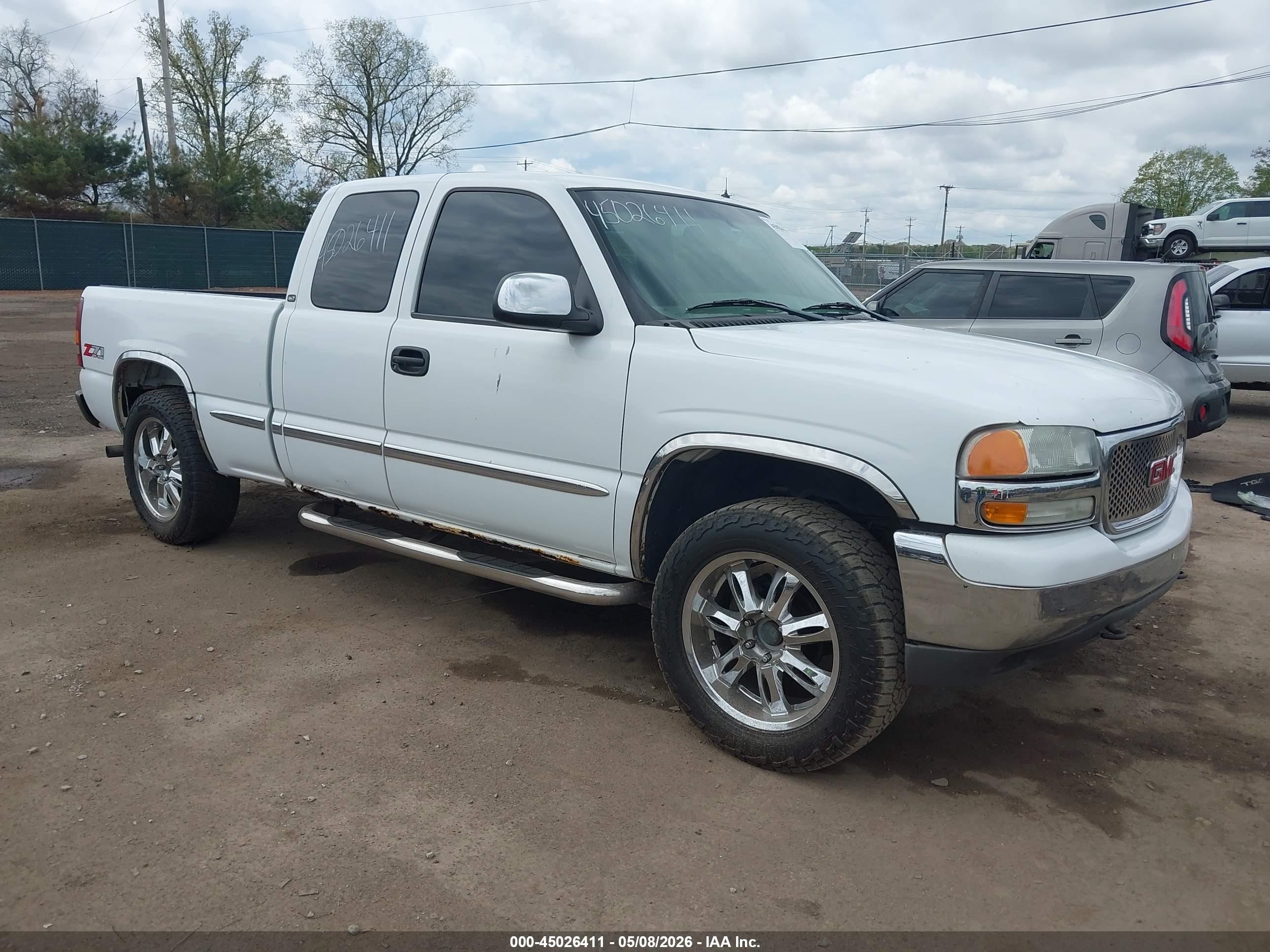 1GTEK19TX2E236812