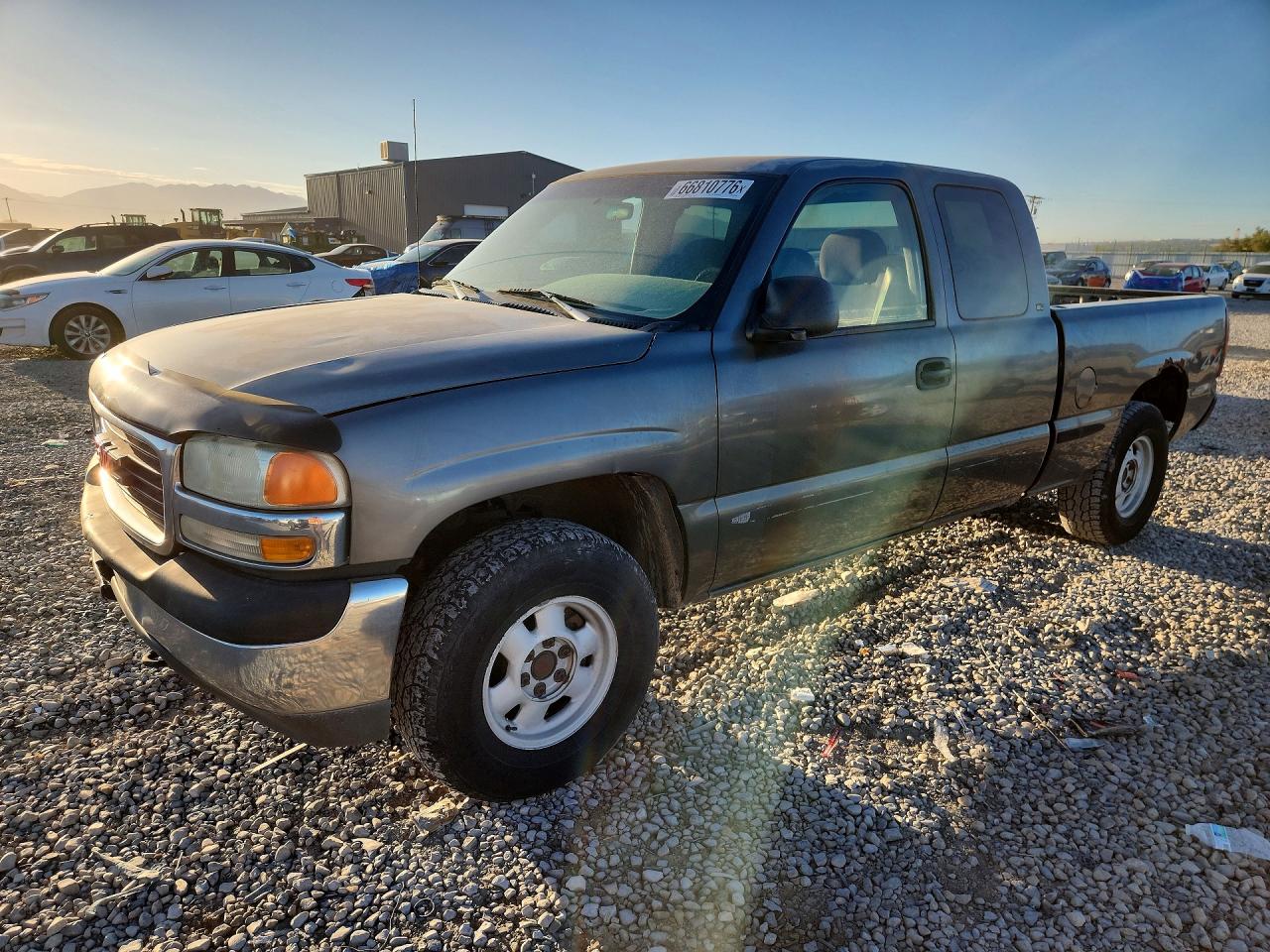 1999 Gmc New Sierra K1500 Gray vin: 1GTEK19V2XE531380