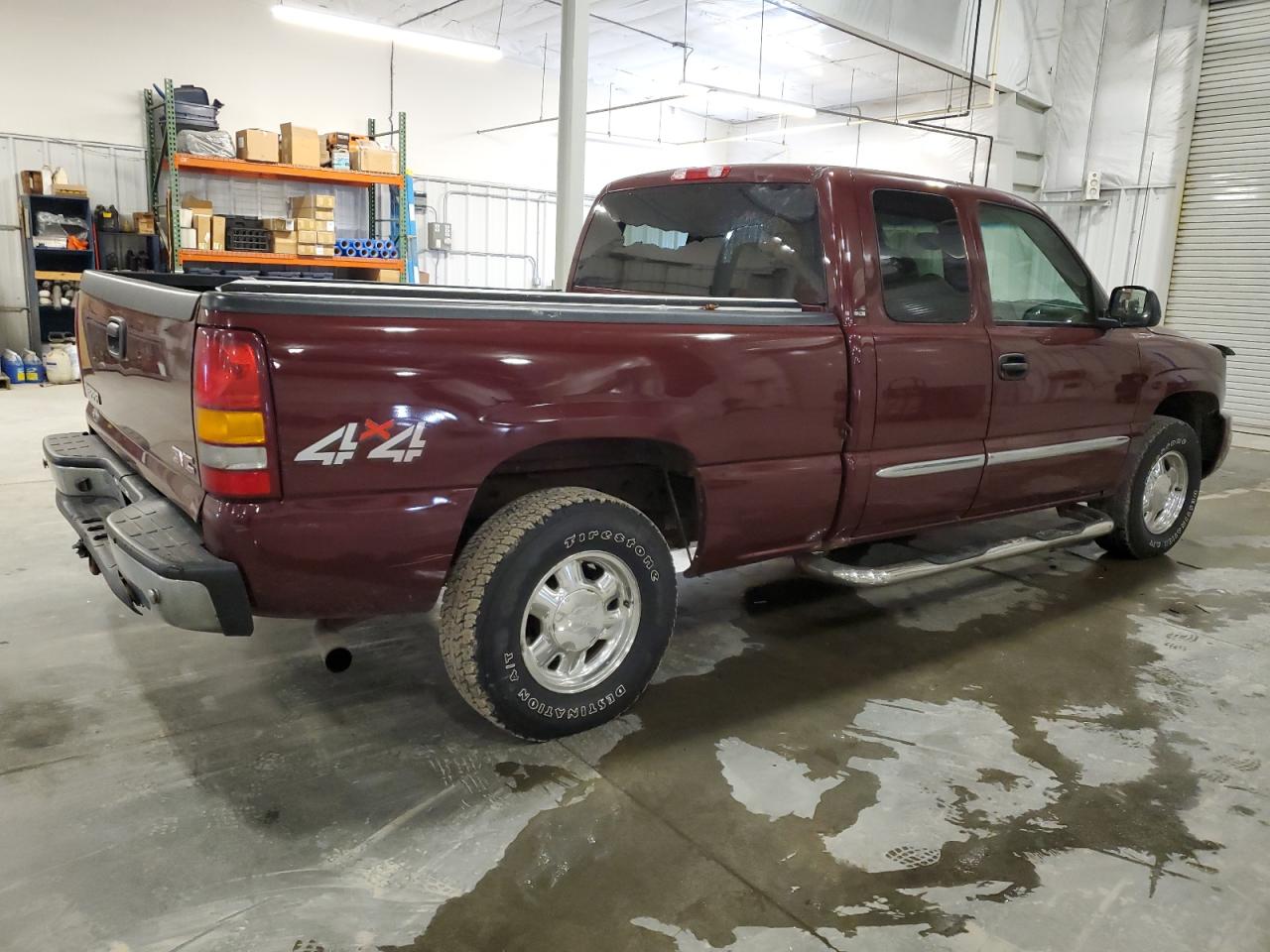 2003 Gmc New Sierra K1500 Burgundy vin: 1GTEK19V33Z211326