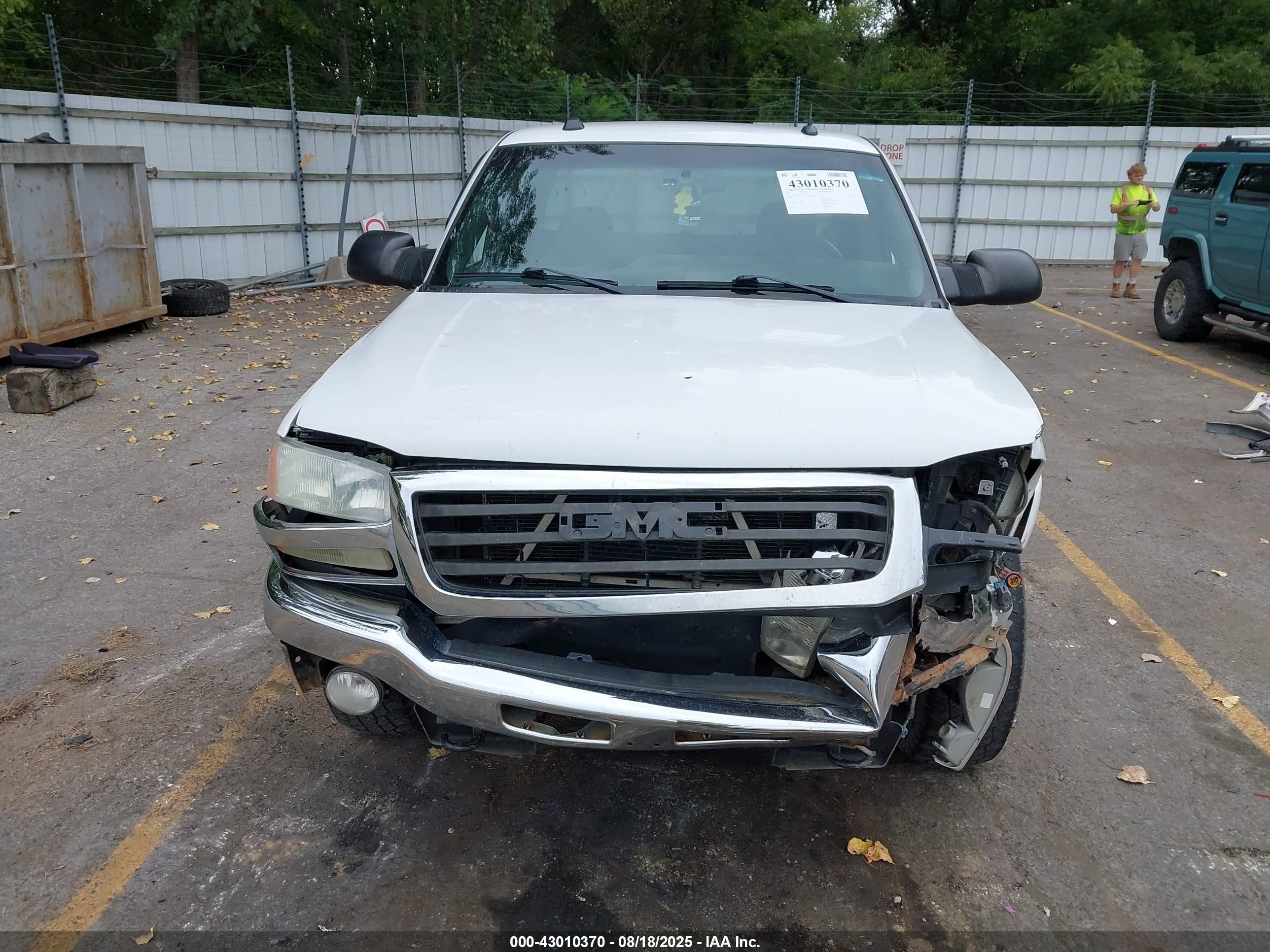 2005 Gmc Sierra 1500 Sle White vin: 1GTEK19Z45Z157380
