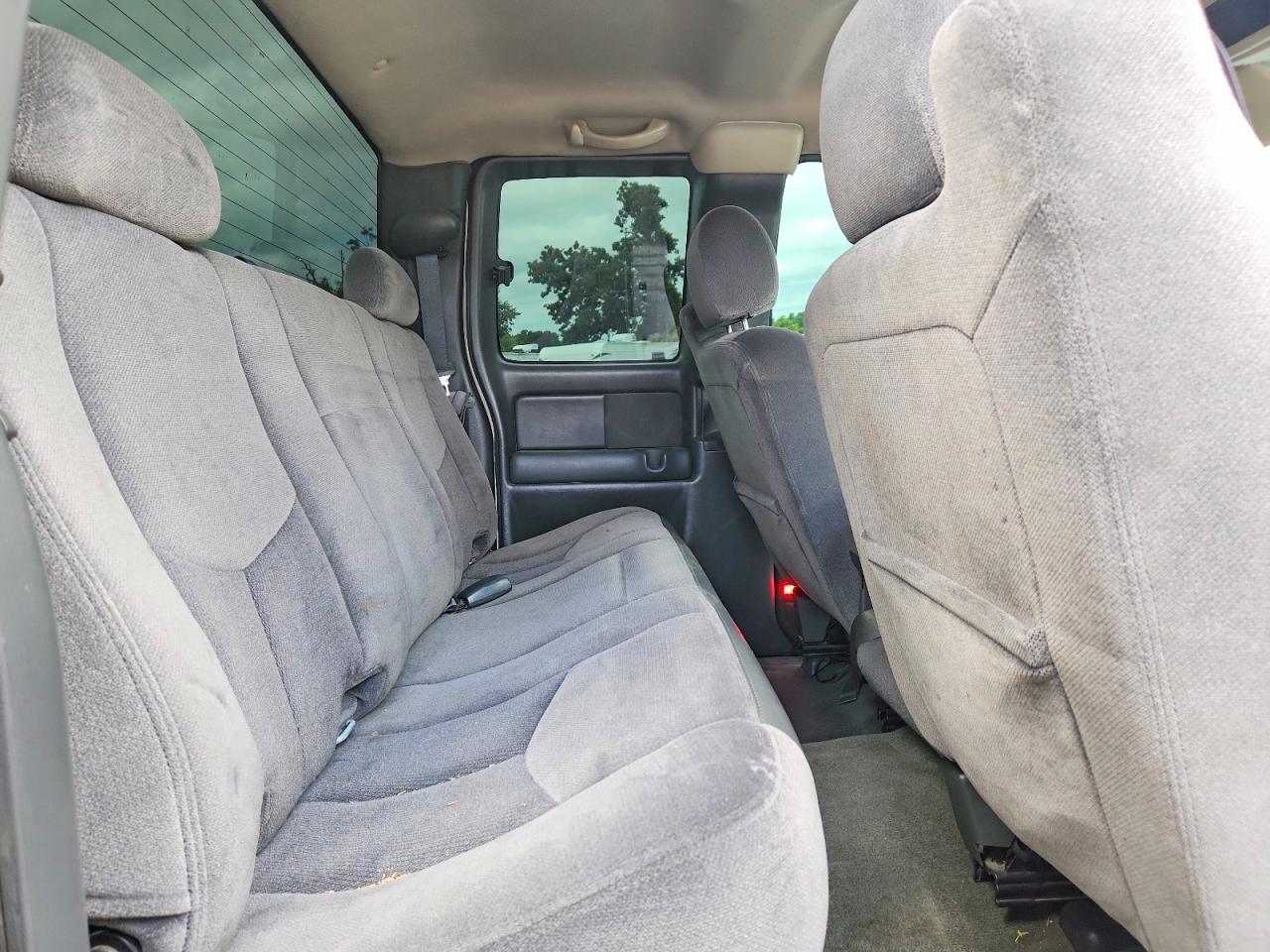 2005 Gmc New Sierra K1500 Cream vin: 1GTEK19Z55Z100802