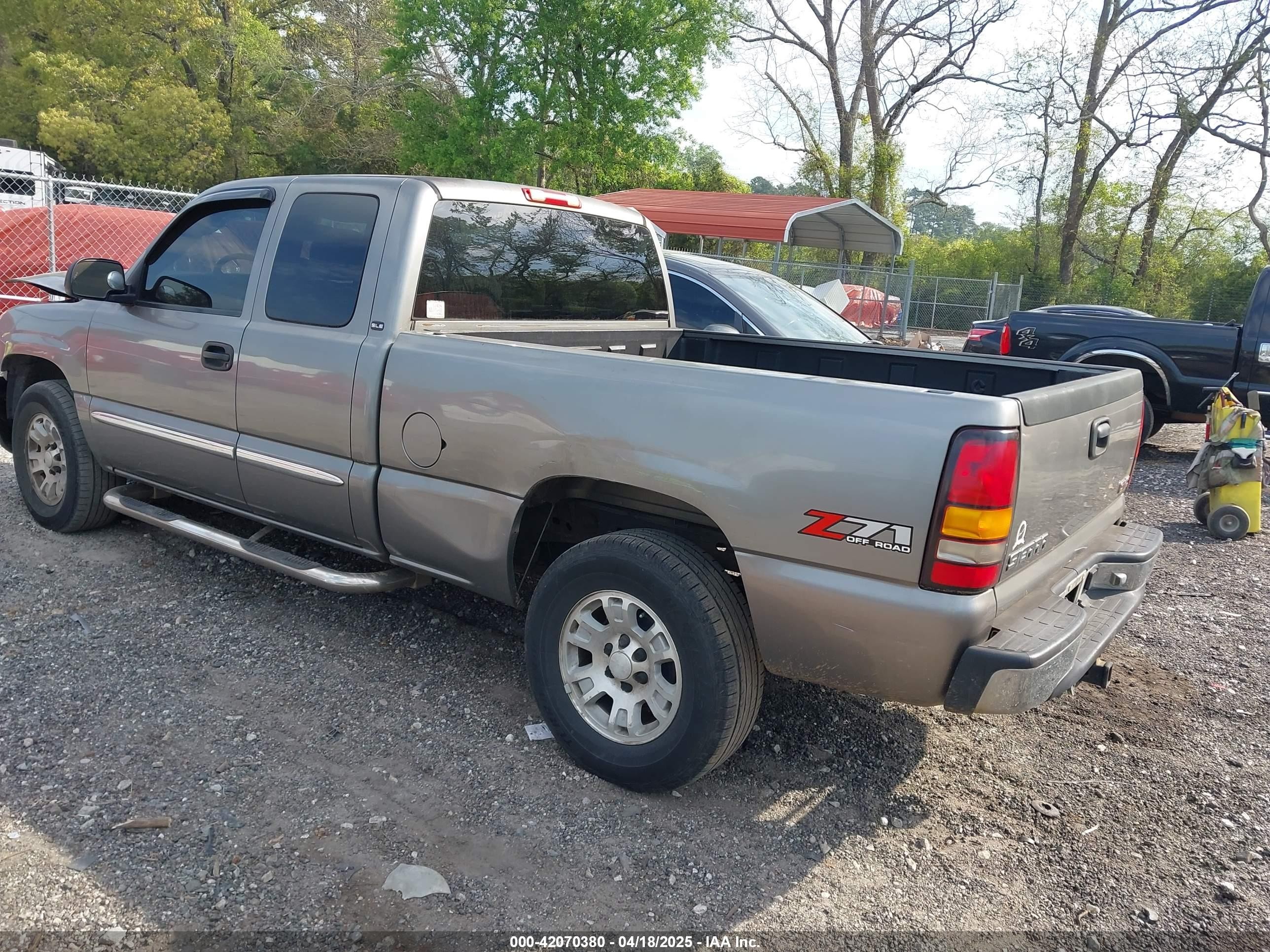 2007 Gmc Sierra 1500 Classic Sle2 Gray vin: 1GTEK19Z77Z114591