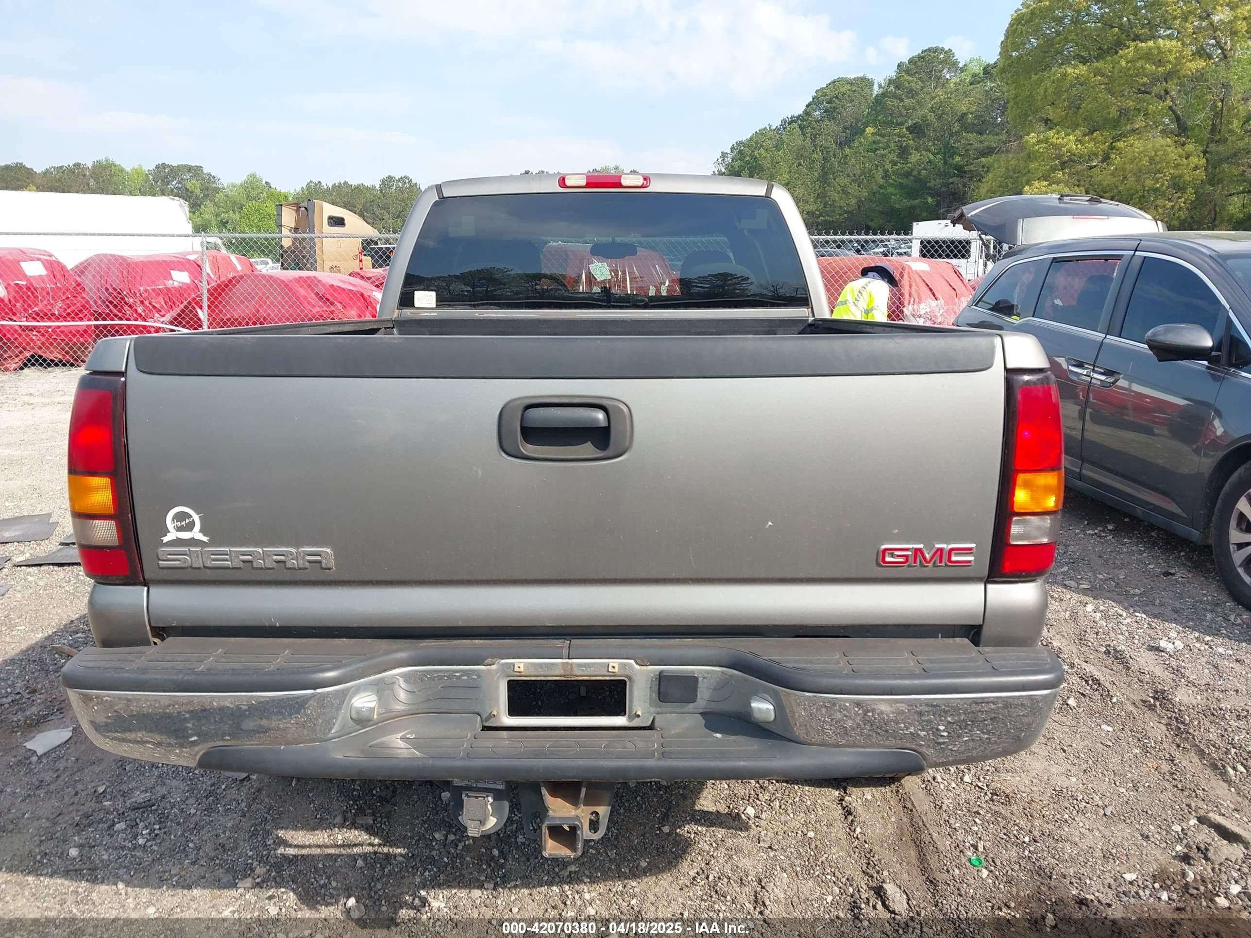2007 Gmc Sierra 1500 Classic Sle2 Gray vin: 1GTEK19Z77Z114591