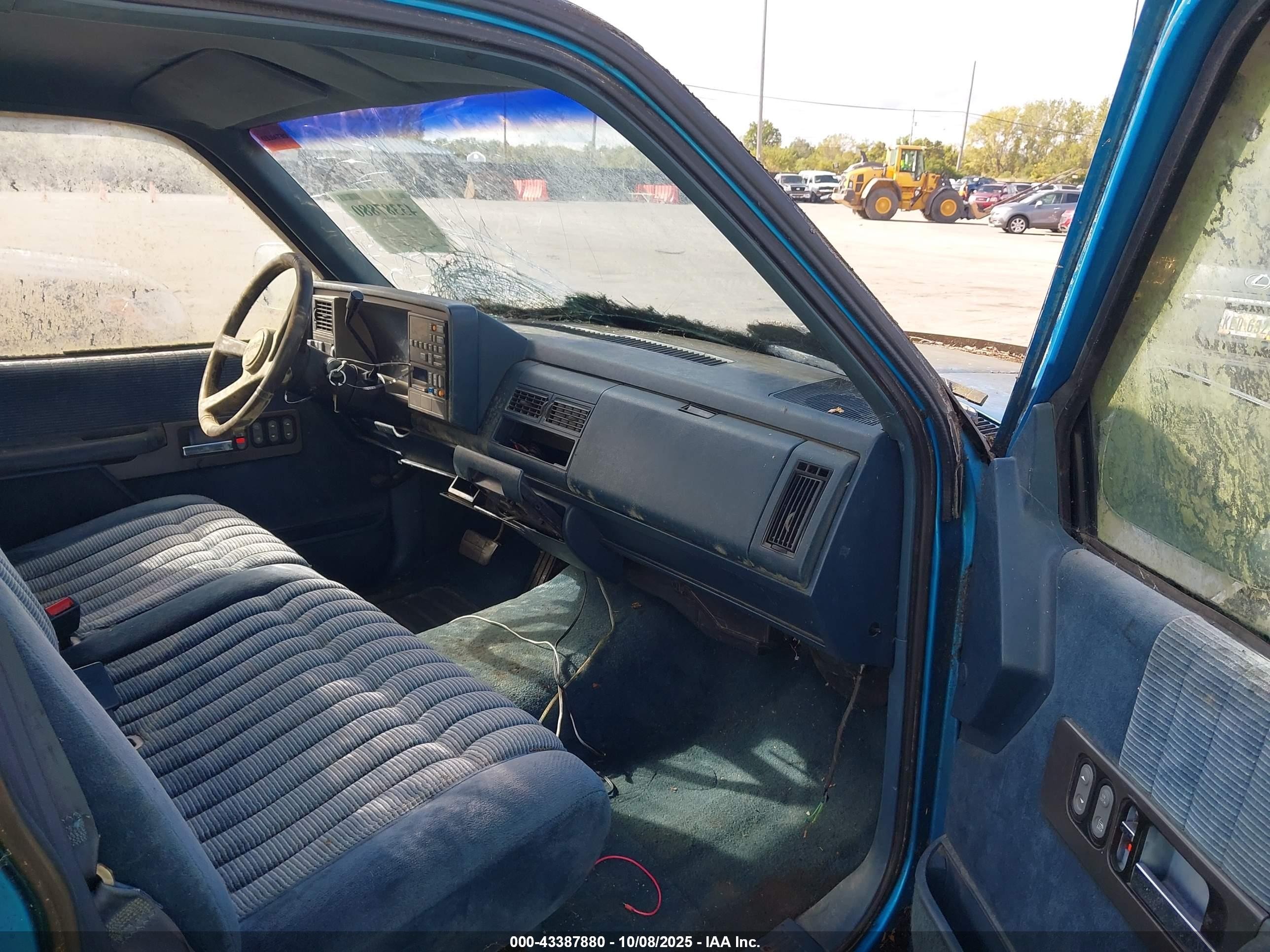 1992 Gmc Sierra C2500 Синий vin: 1GTFC24K0NE534960