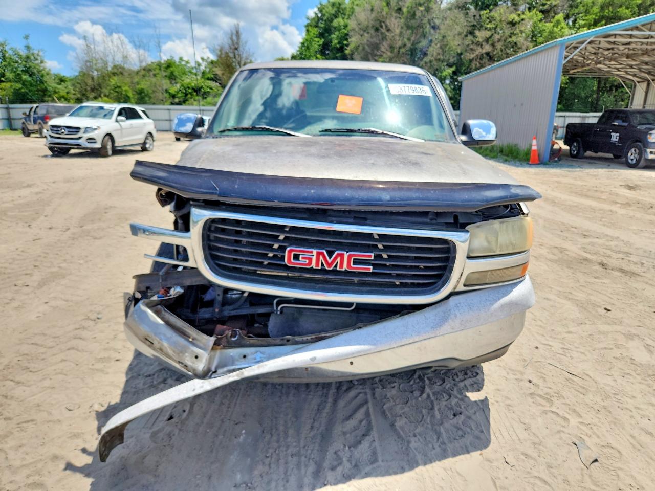 1999 Gmc New Sierra C2500 Tan vin: 1GTFC29T8XZ508488