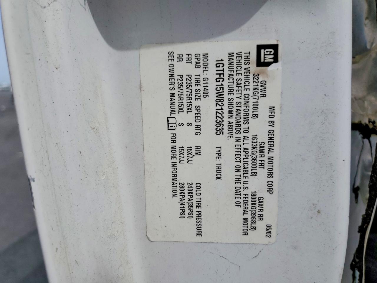 2002 Gmc Savana G1500 White vin: 1GTFG15W821223635