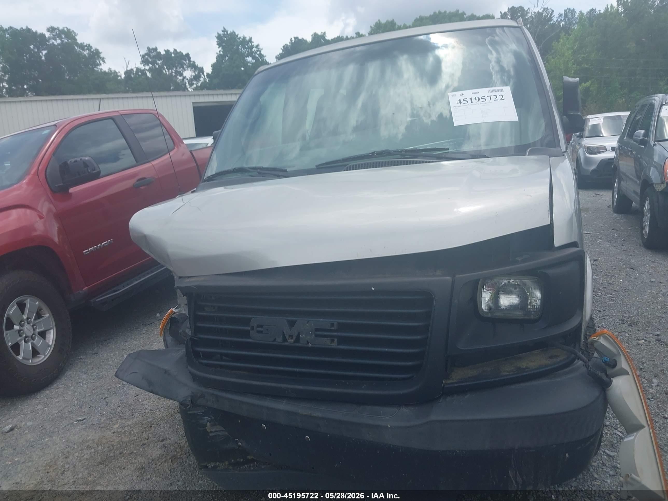 2007 Gmc Savana Work Van Серебряный vin: 1GTFG15X871144529
