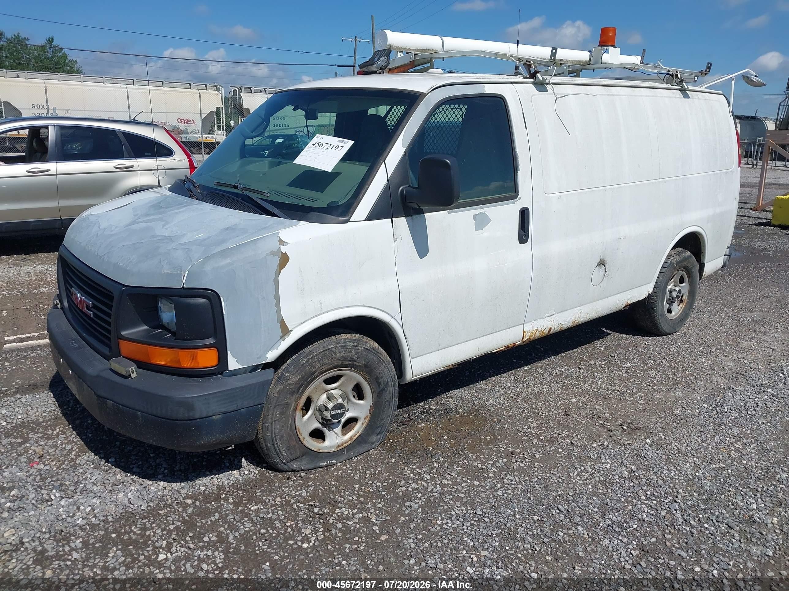 2008 Gmc Savana Work Van White vin: 1GTFH154481235124