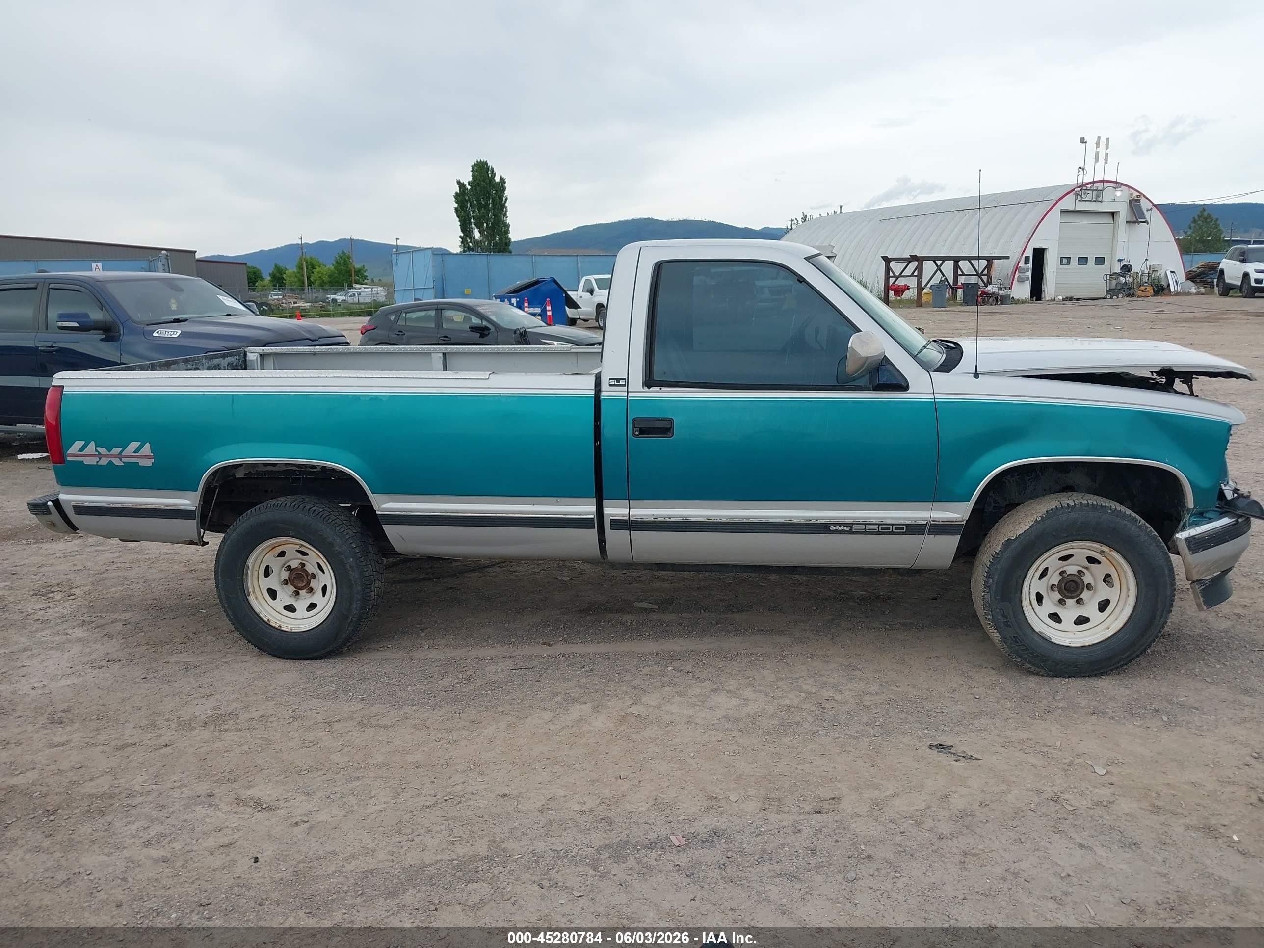 1994 Gmc Sierra K2500 Green vin: 1GTFK24K8RE534634