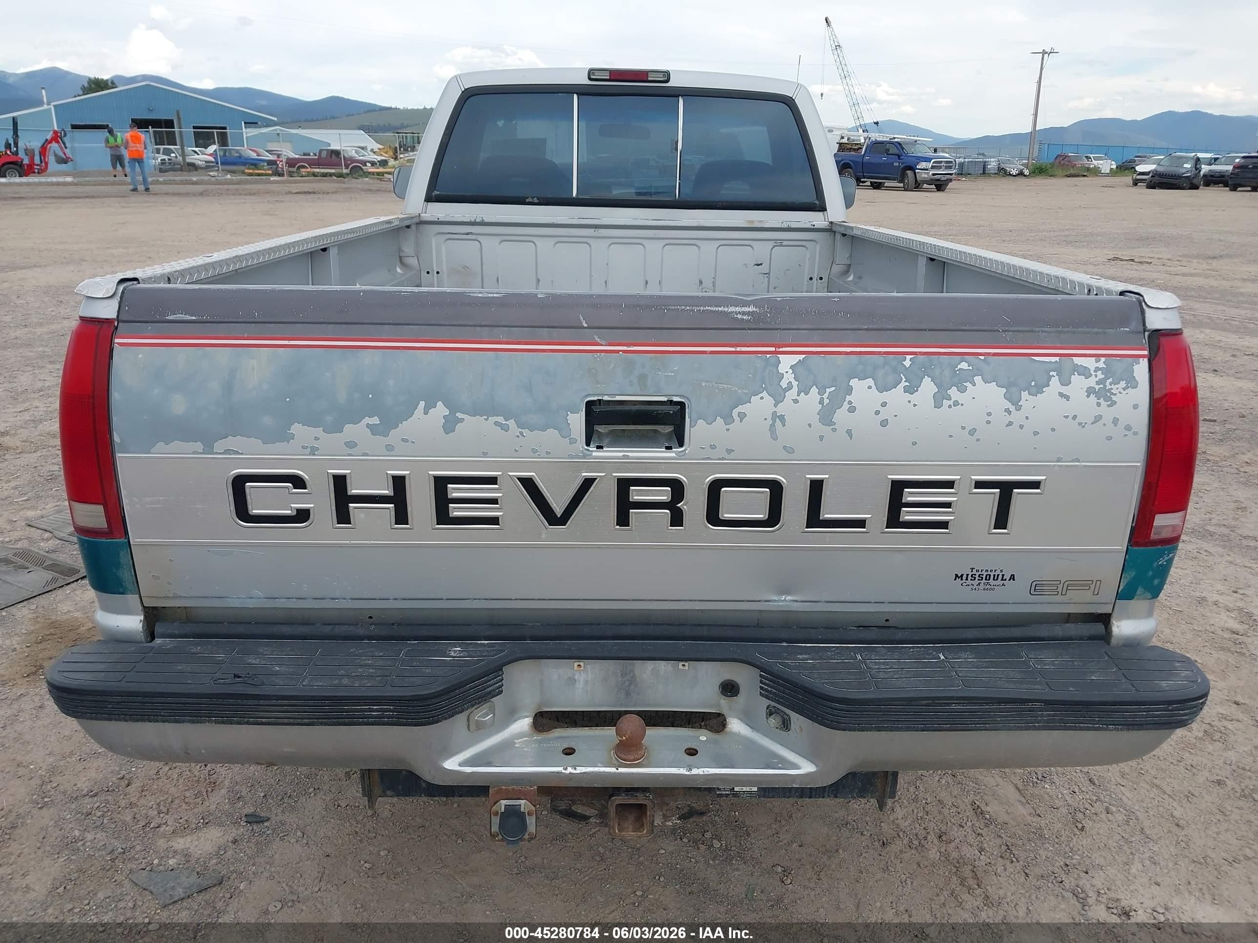 1994 Gmc Sierra K2500 Green vin: 1GTFK24K8RE534634