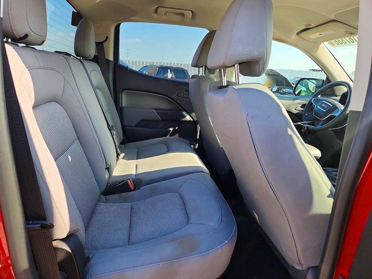 2015 Gmc Canyon Red vin: 1GTG5AEA5F1202875