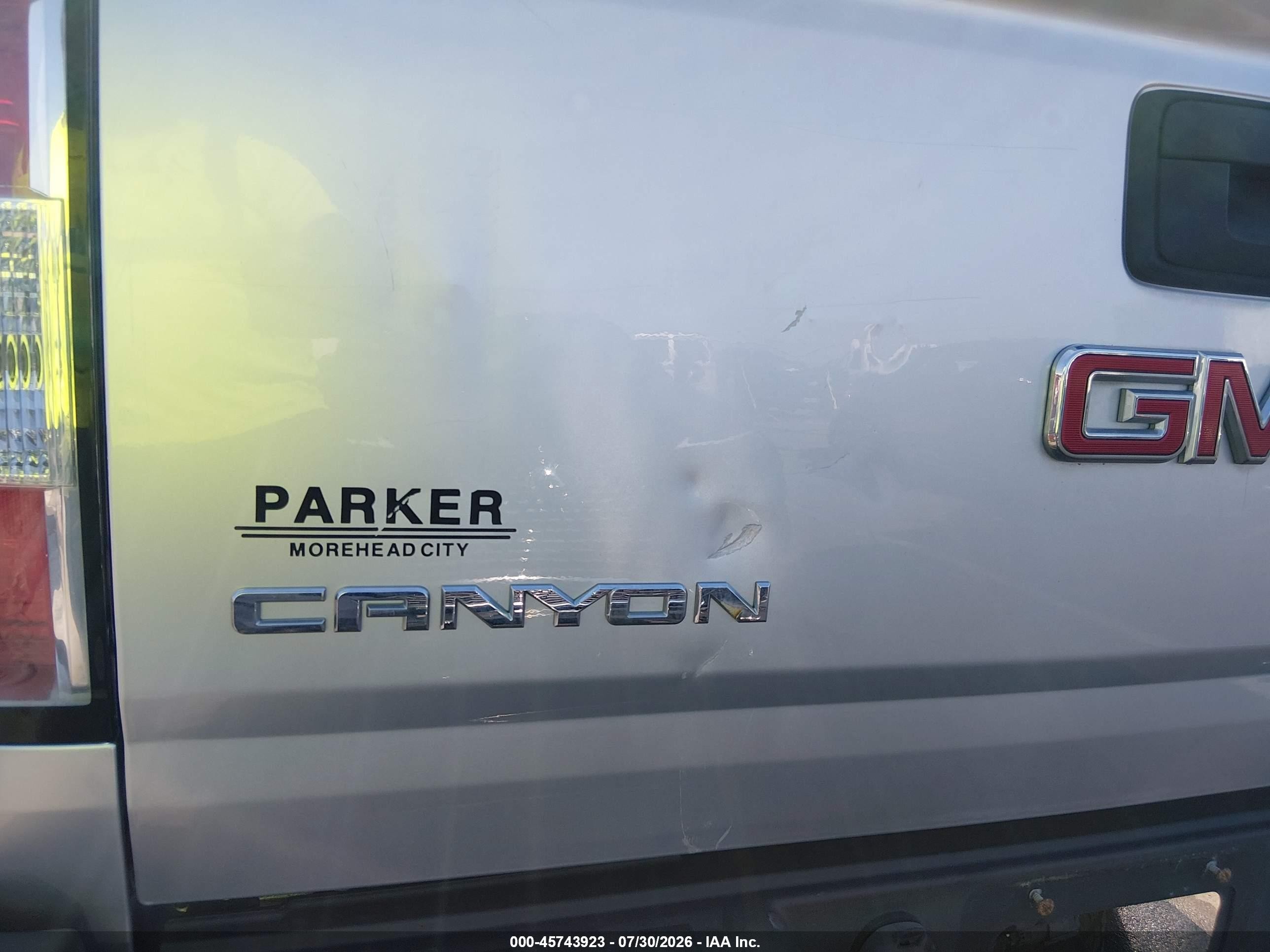 2015 Gmc Canyon 2wd Sle Silver vin: 1GTG5BE35F1235950