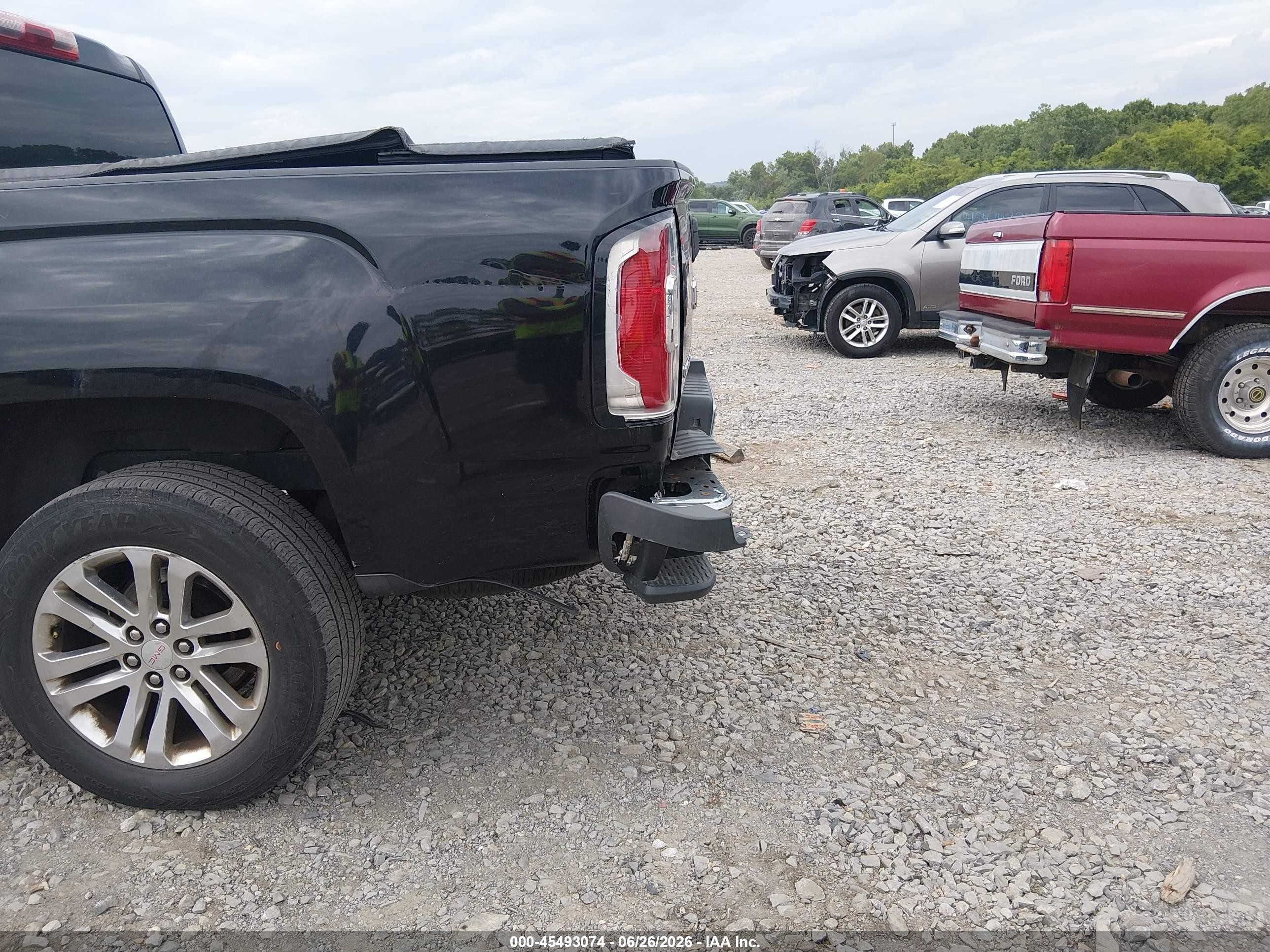 2015 Gmc Canyon 2wd Slt Черный vin: 1GTG5CE3XF1199873