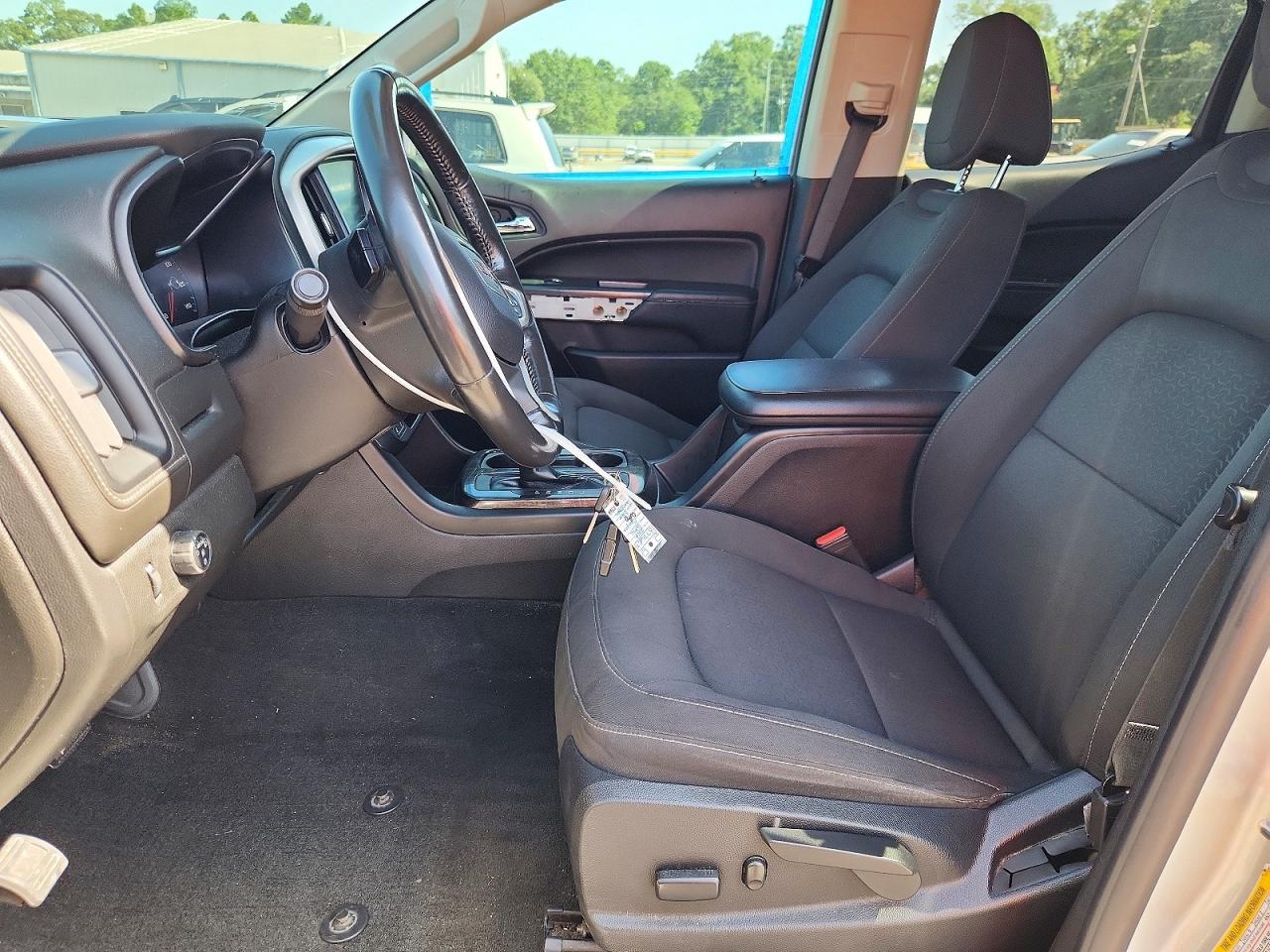 2018 Gmc Canyon Sle Silver vin: 1GTG5CEA1J1288769