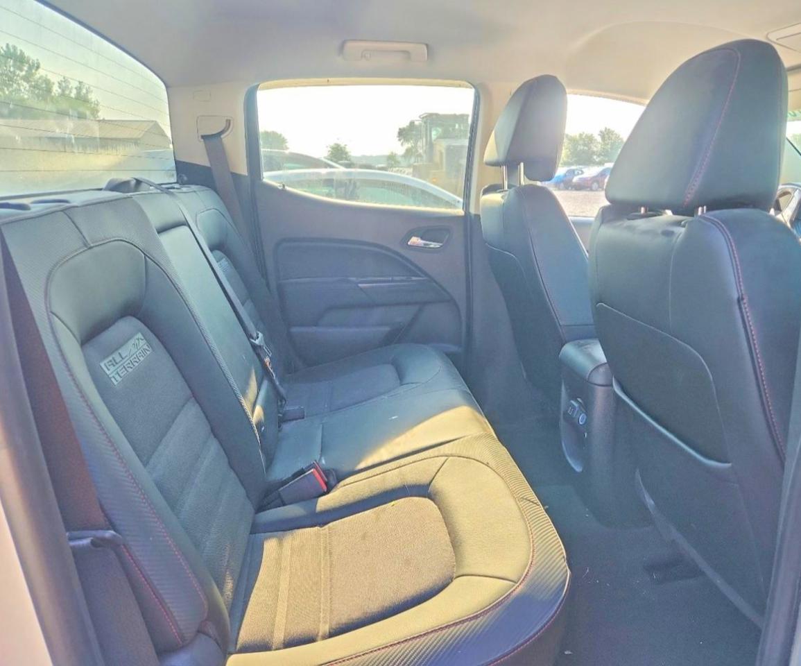 2015 Gmc Canyon Sle Silver vin: 1GTG6BE31F1182550