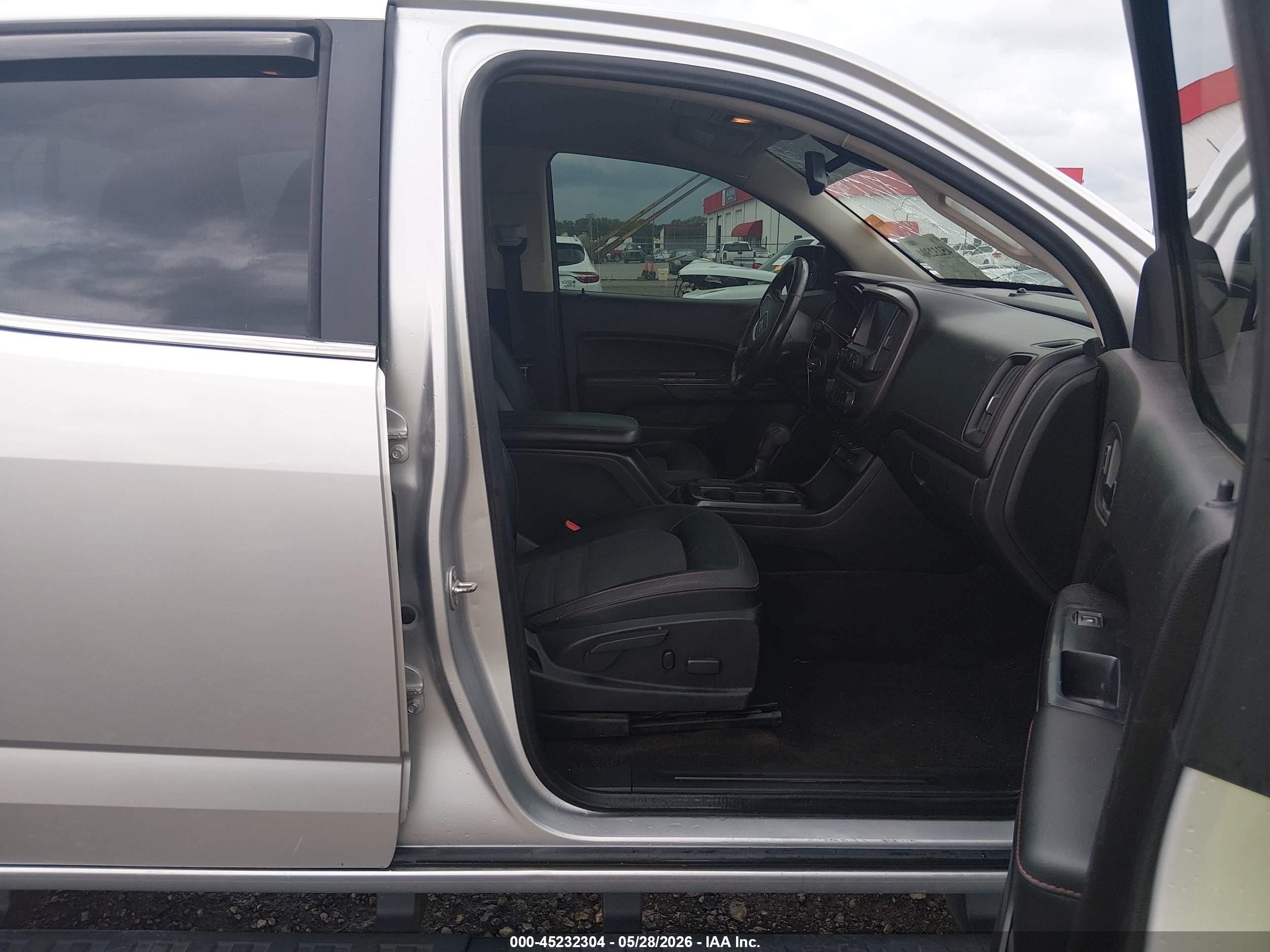 2015 Gmc Canyon Sle Серебряный vin: 1GTG6BE35F1239476