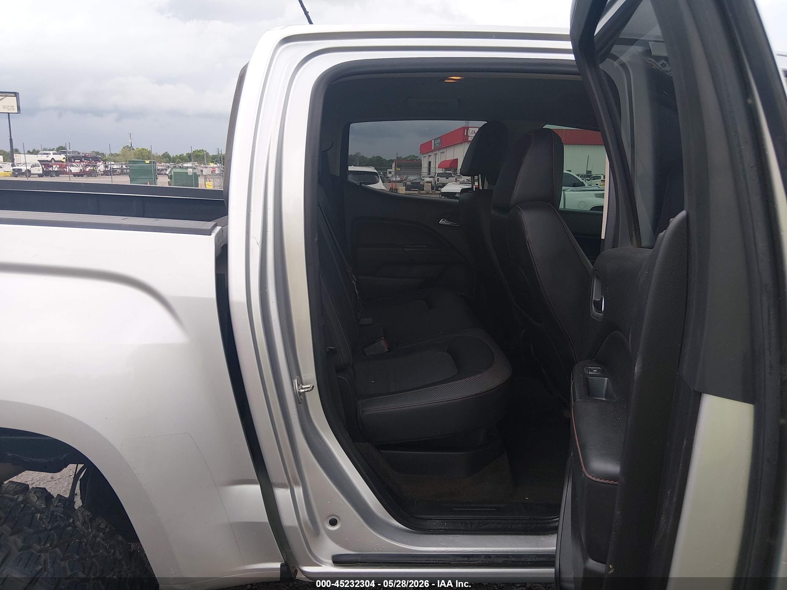 2015 Gmc Canyon Sle Серебряный vin: 1GTG6BE35F1239476