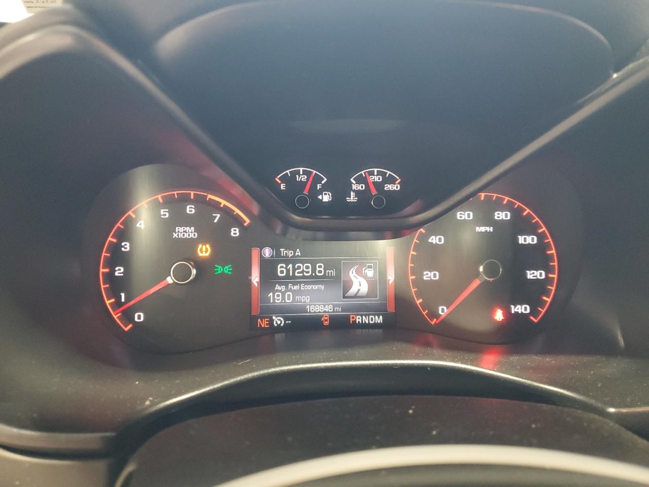 2015 Gmc Canyon Slt White vin: 1GTG6CE33F1267167 Damage: Warning - Tire Pressure, On, Unacceptable