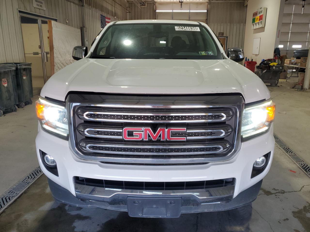 2015 Gmc Canyon Slt White vin: 1GTG6CE33F1267167 Damage: Hood, Heavy Scratch, 4 To 5 Inches