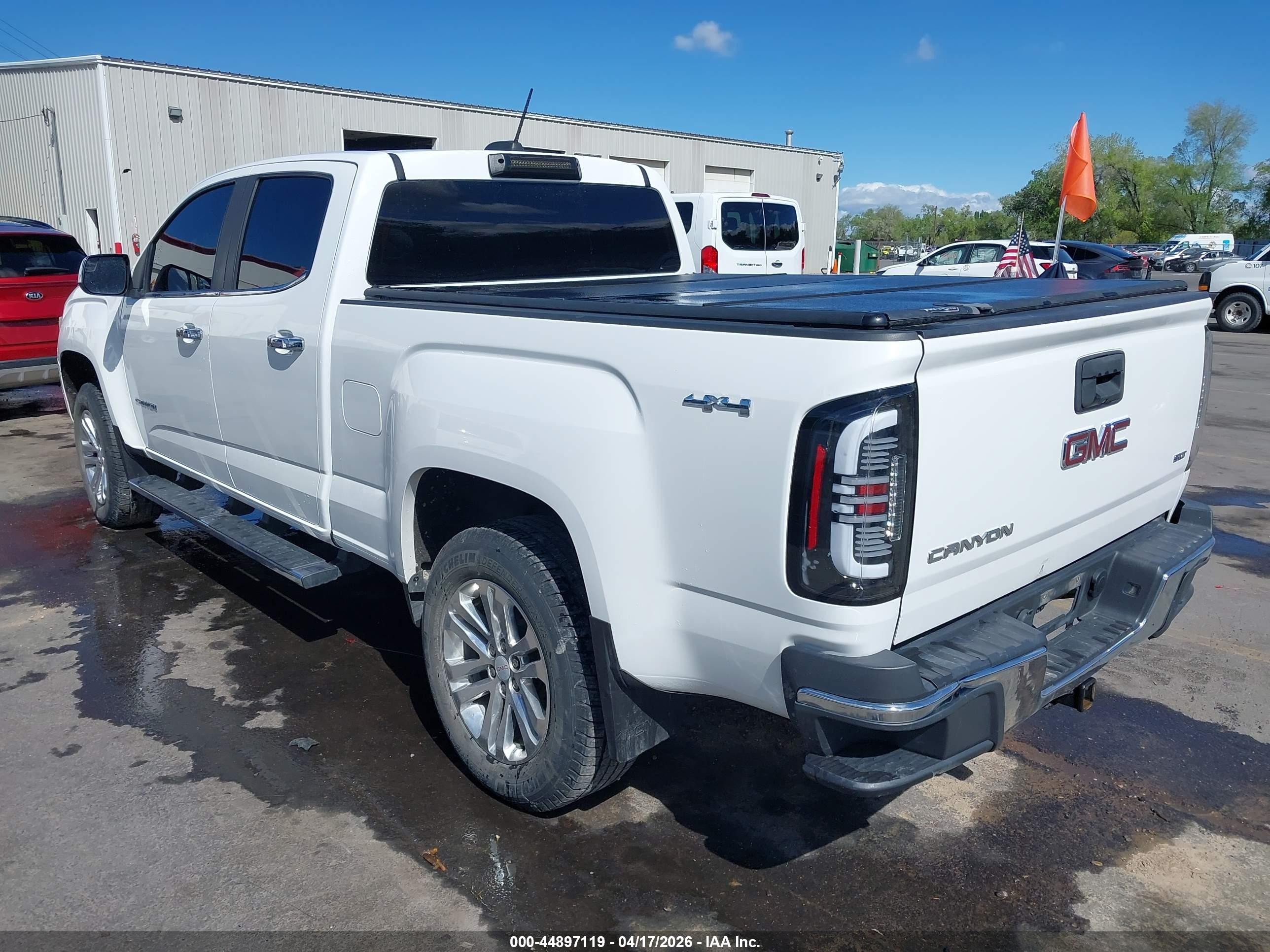 2015 Gmc Canyon Slt White vin: 1GTG6CE34F1192799