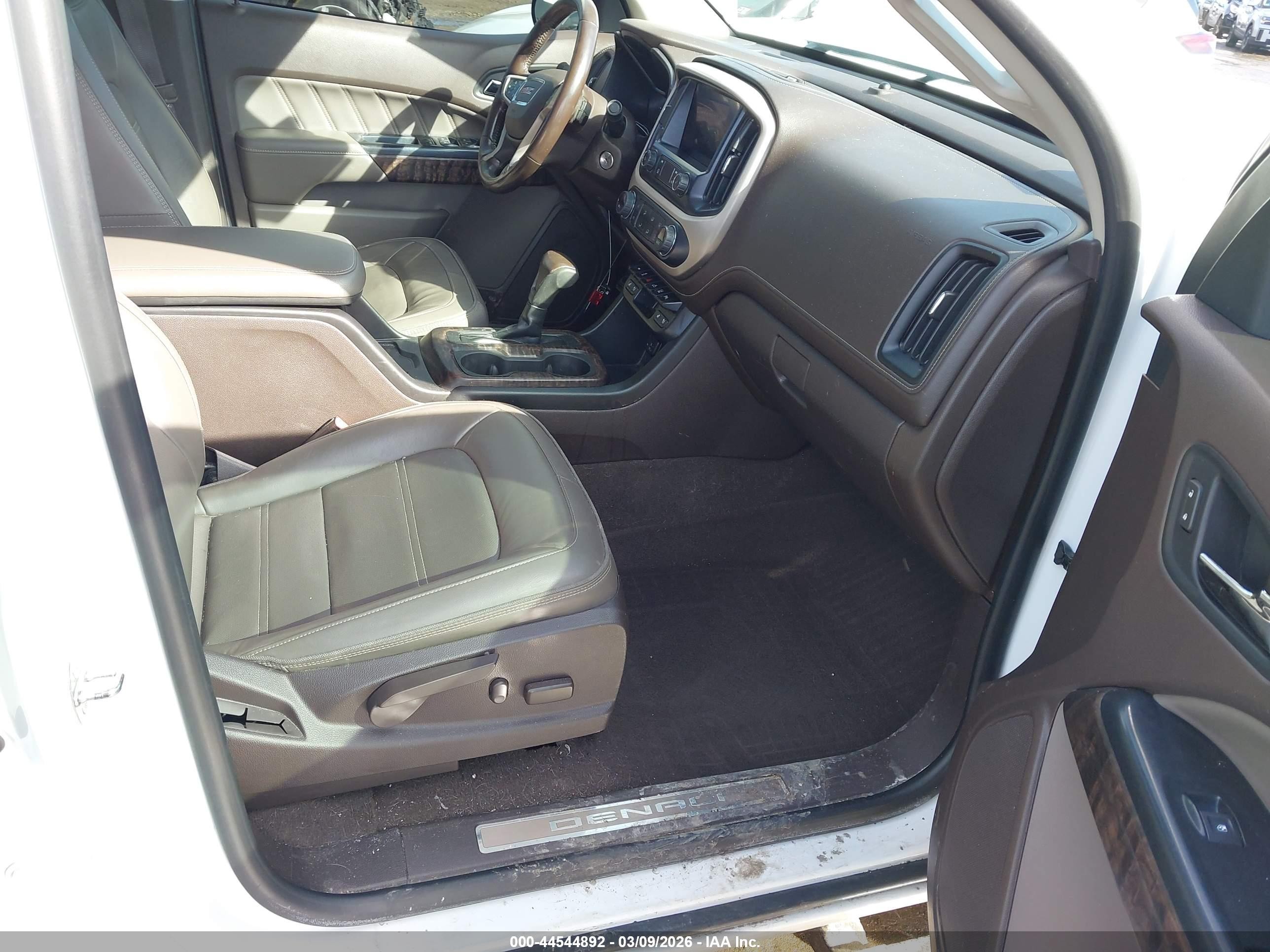 2021 Gmc Canyon 4wd  Short Box Denali Белый vin: 1GTG6EEN9M1206898
