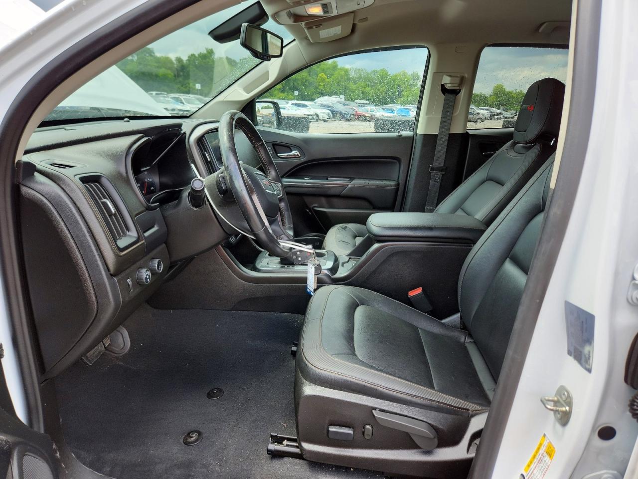 2022 Gmc Canyon At4 White vin: 1GTG6FEN0N1191649