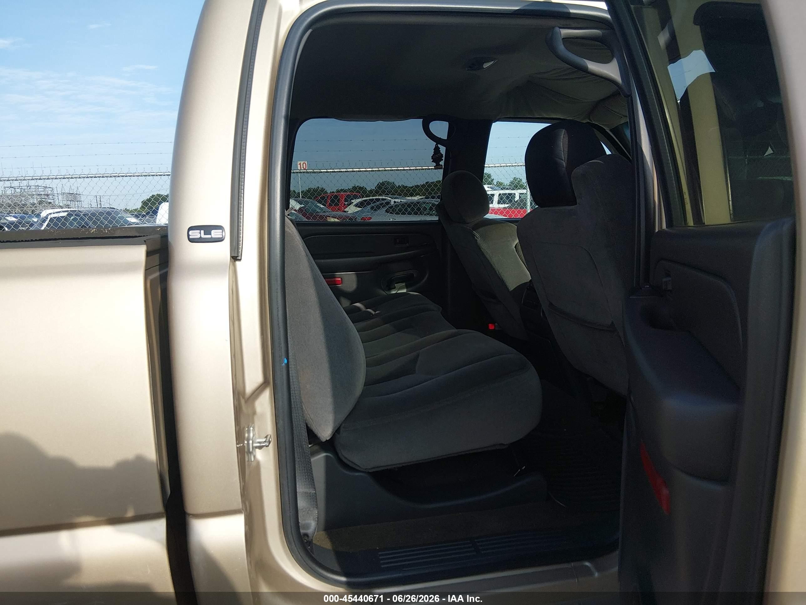2004 Gmc Sierra 2500 Sle Tan vin: 1GTGC23UX4F226694