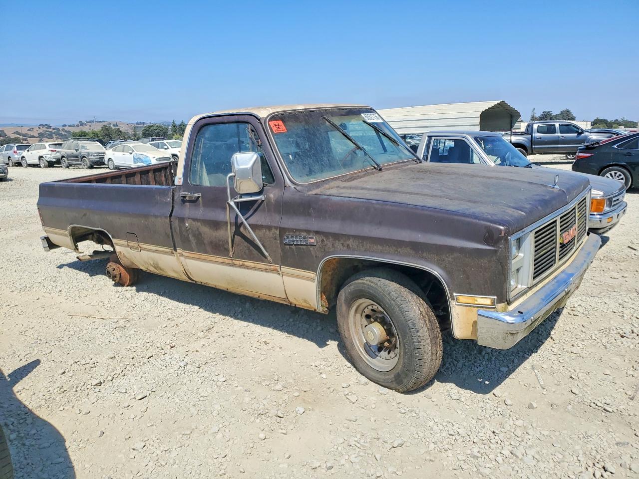 1985 Gmc C2500 Two Tone vin: 1GTGC24J1FJ510767