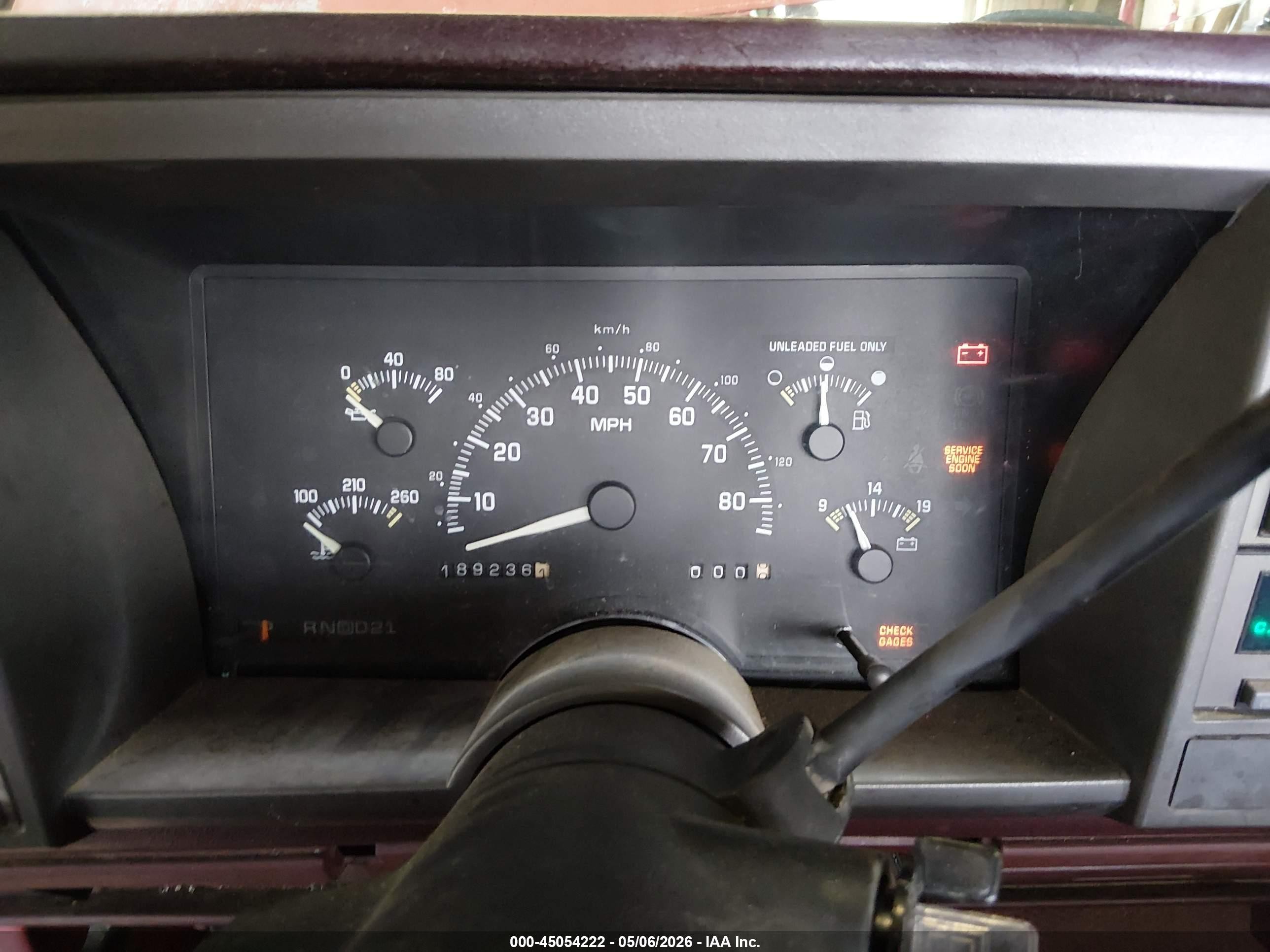 1994 Gmc Sierra C2500 Red vin: 1GTGC24K0RE504710