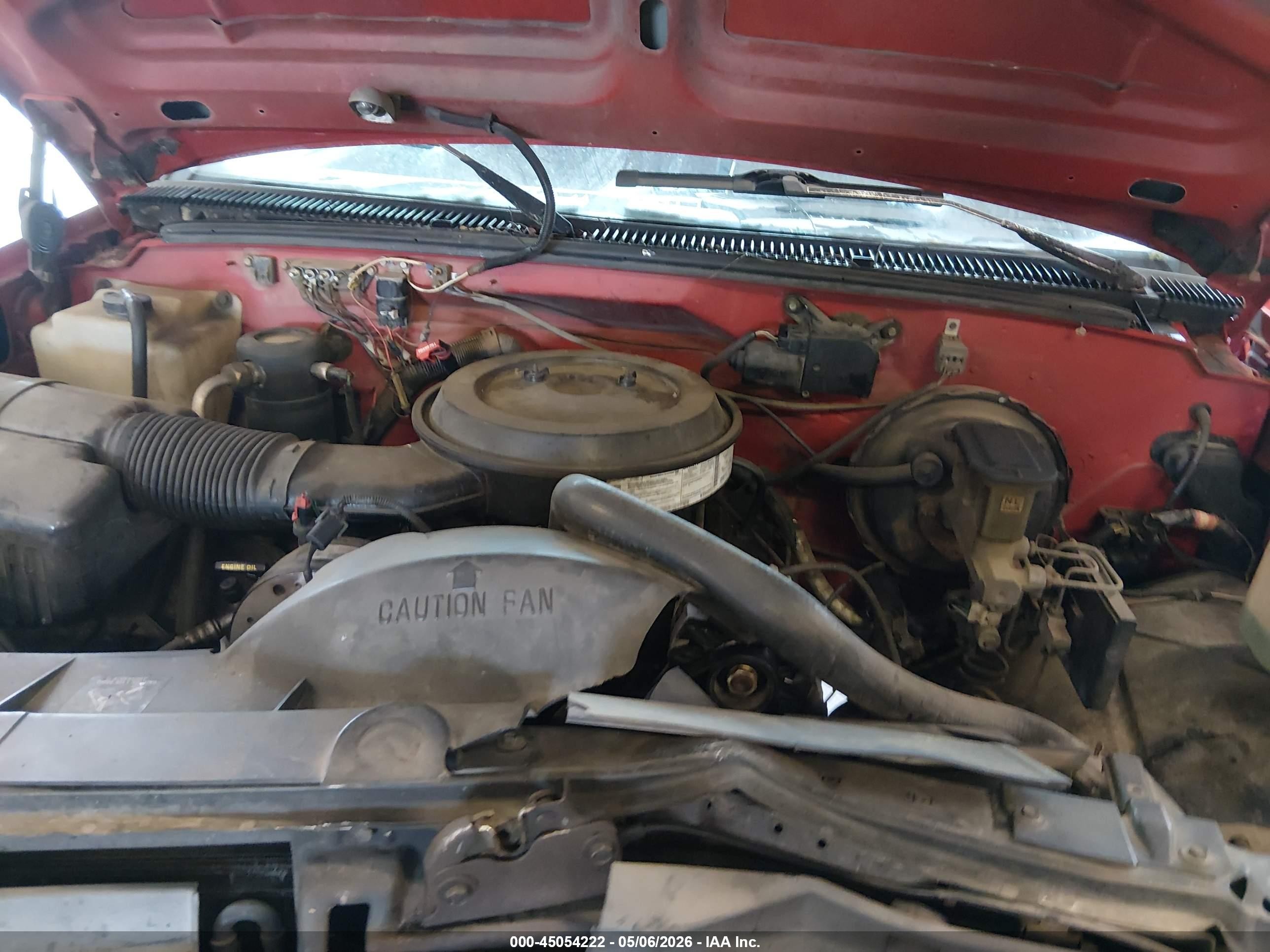 1994 Gmc Sierra C2500 Red vin: 1GTGC24K0RE504710