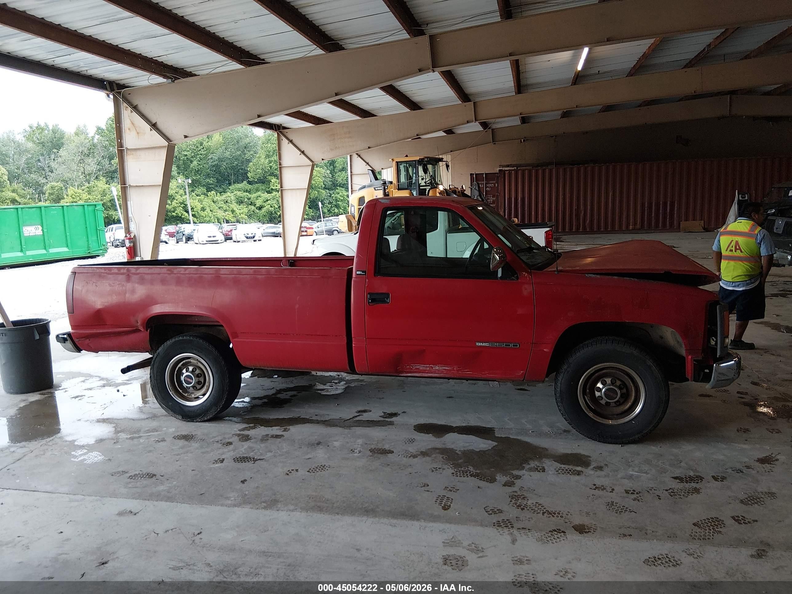 1994 Gmc Sierra C2500 Red vin: 1GTGC24K0RE504710