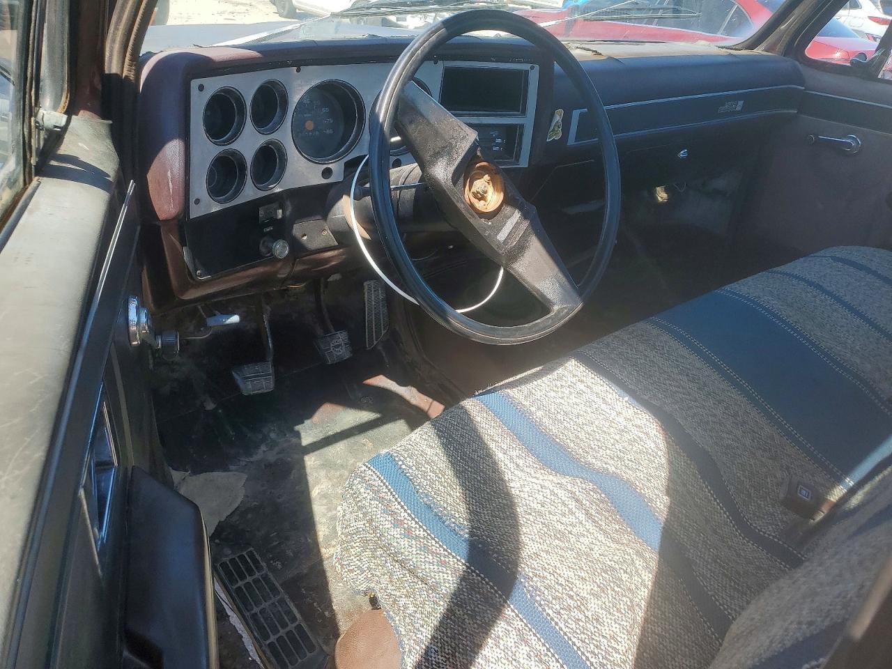 1983 Gmc C2500 Burgundy vin: 1GTGC24M4DS501742