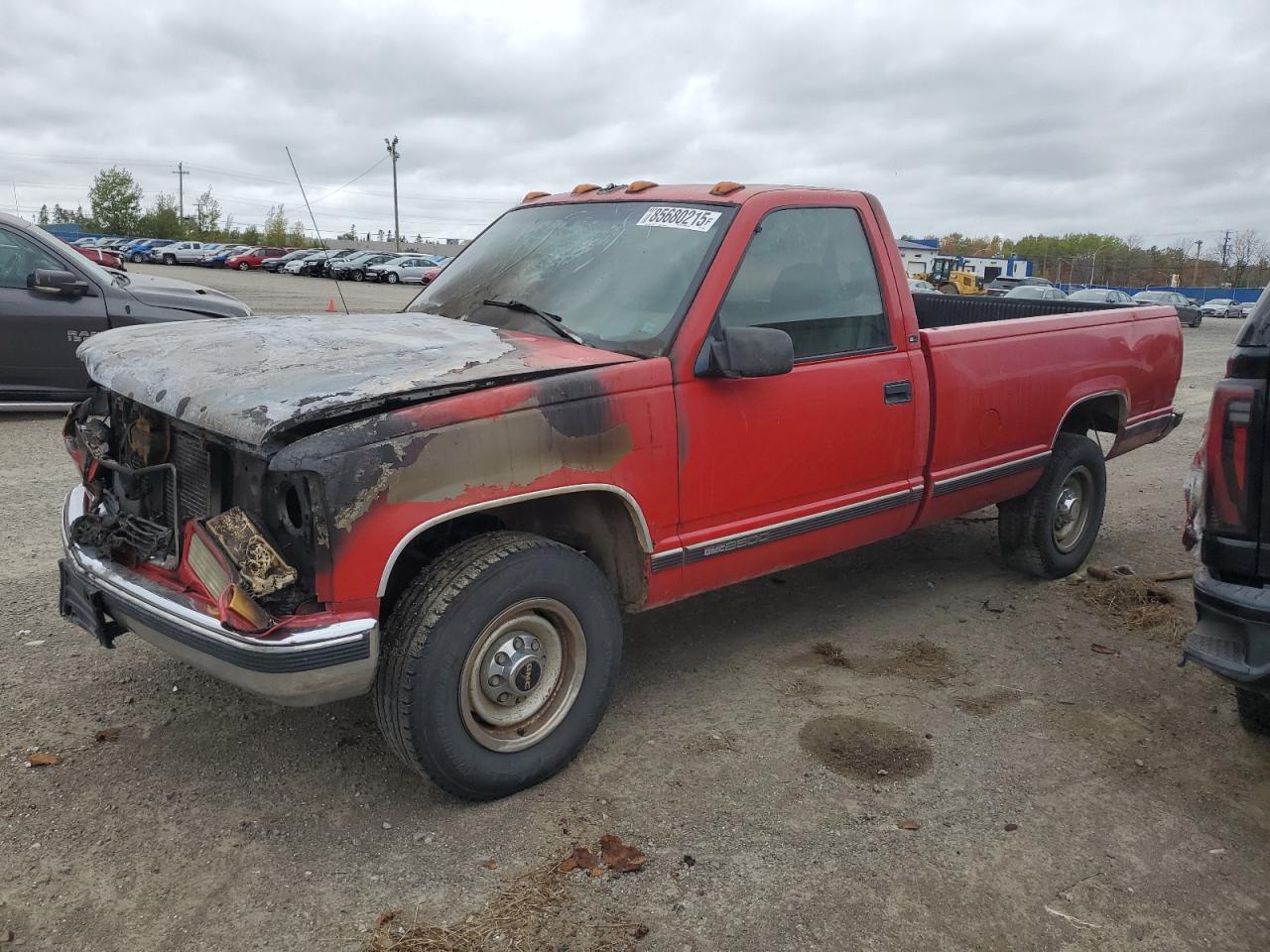 1GTGC24R5WE518093