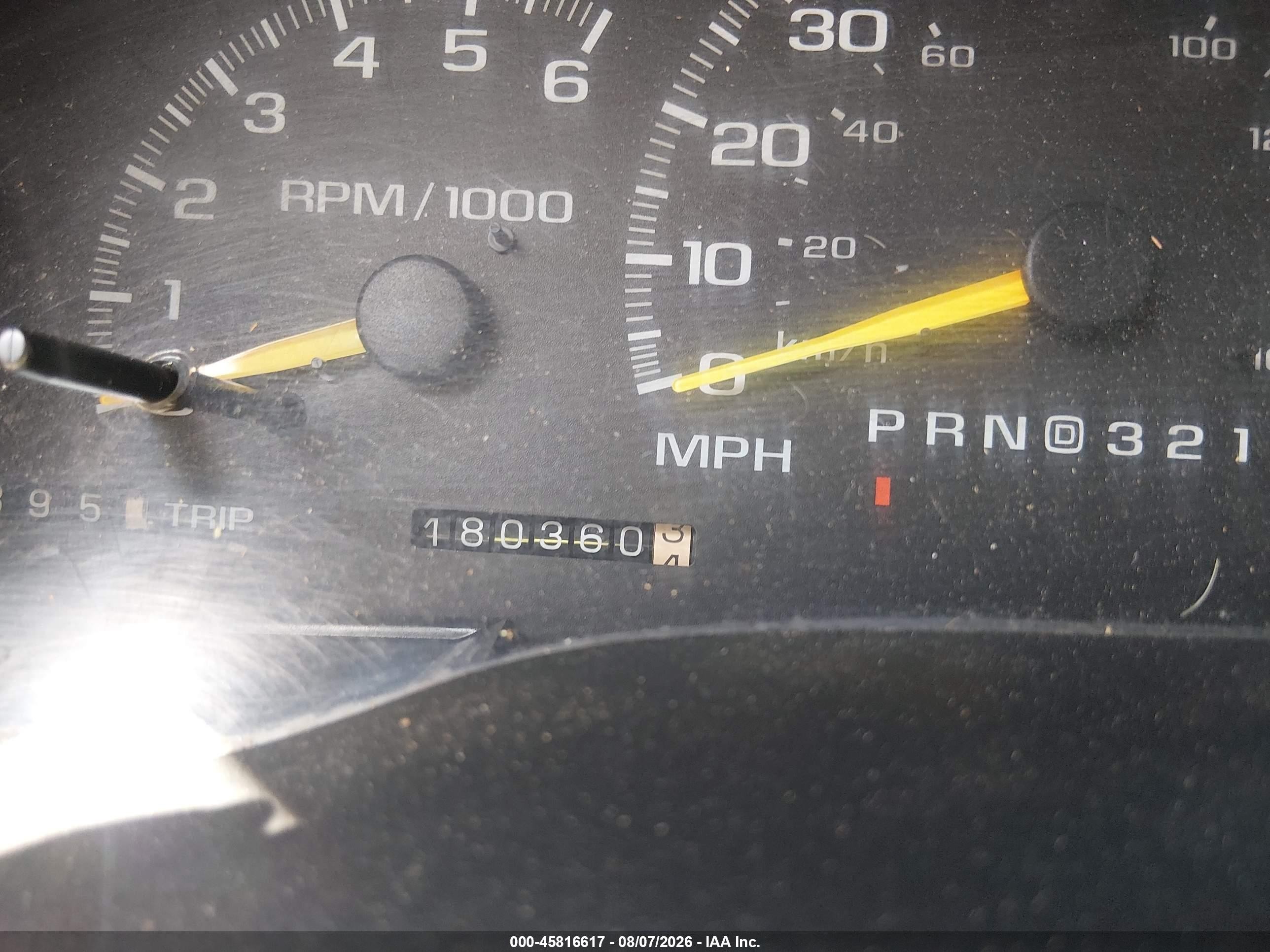 1999 Gmc Sierra 2500 Sl (carry-over) White vin: 1GTGC24R6XF060026