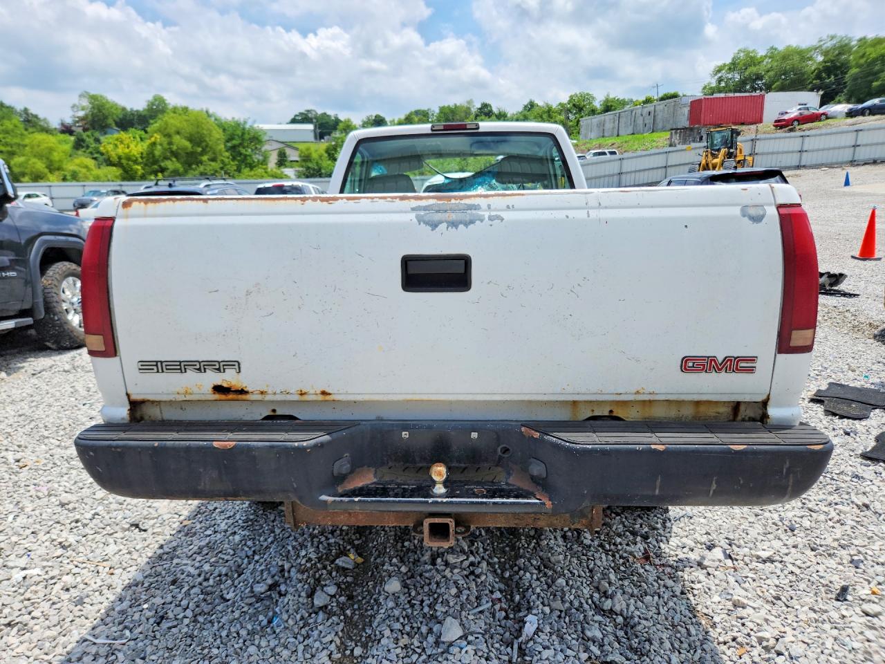 2000 Gmc Sierra C2500 White vin: 1GTGC24R6YR186547