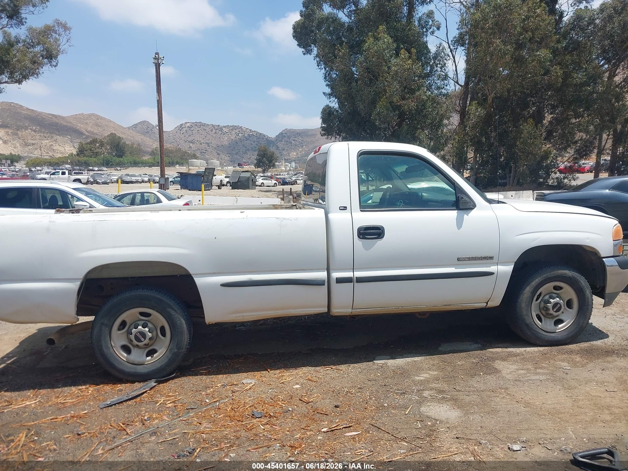 1999 Gmc New Sierra 2500 Sl White vin: 1GTGC24U2XE535763