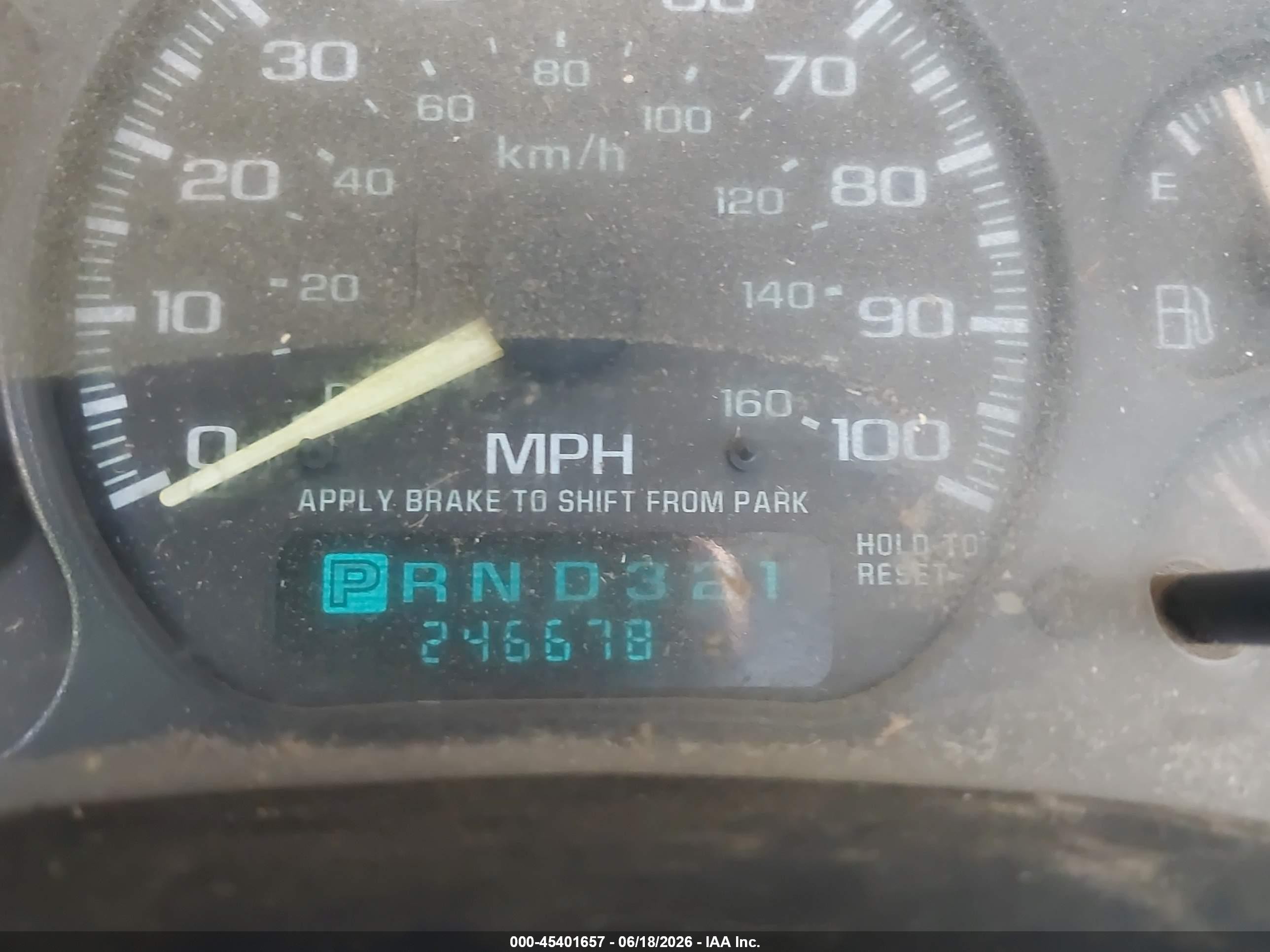 1999 Gmc New Sierra 2500 Sl White vin: 1GTGC24U2XE535763