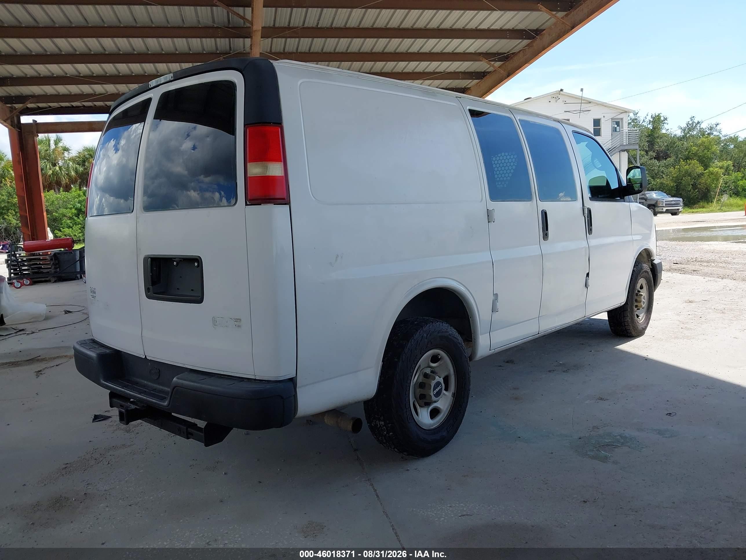 2008 Gmc Savana Work Van White vin: 1GTGG25C081145814
