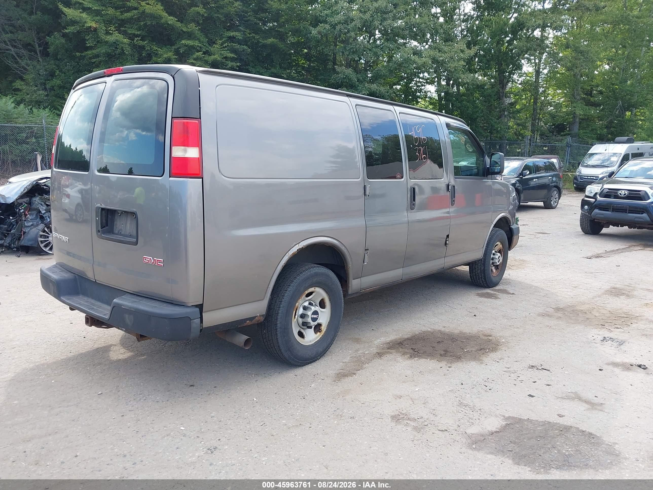 2008 Gmc Savana Work Van Gray vin: 1GTGG25K081130253