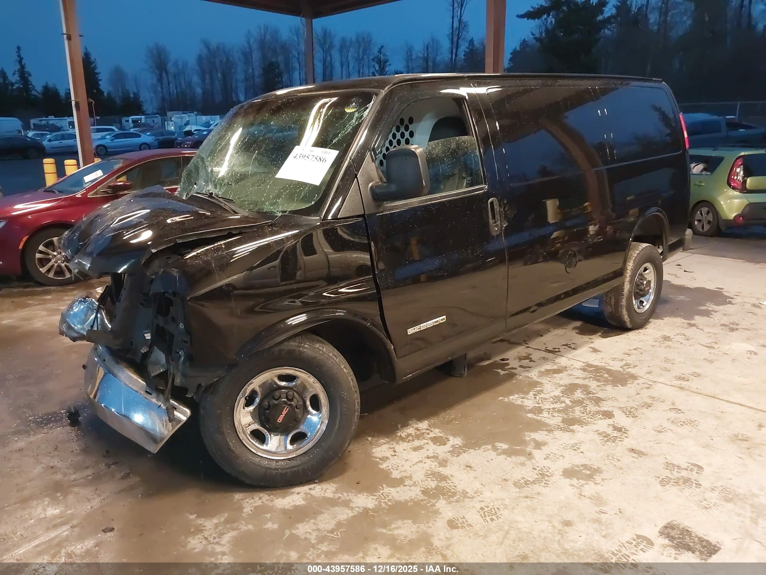 2003 Gmc Savana Standard Black vin: 1GTGG25U231212835
