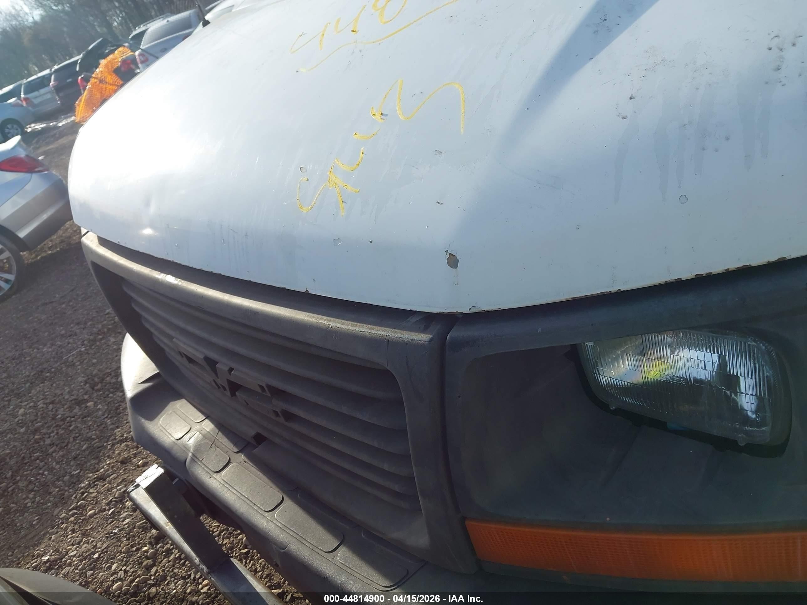 2005 Gmc Savana Standard Белый vin: 1GTGG25V251106624