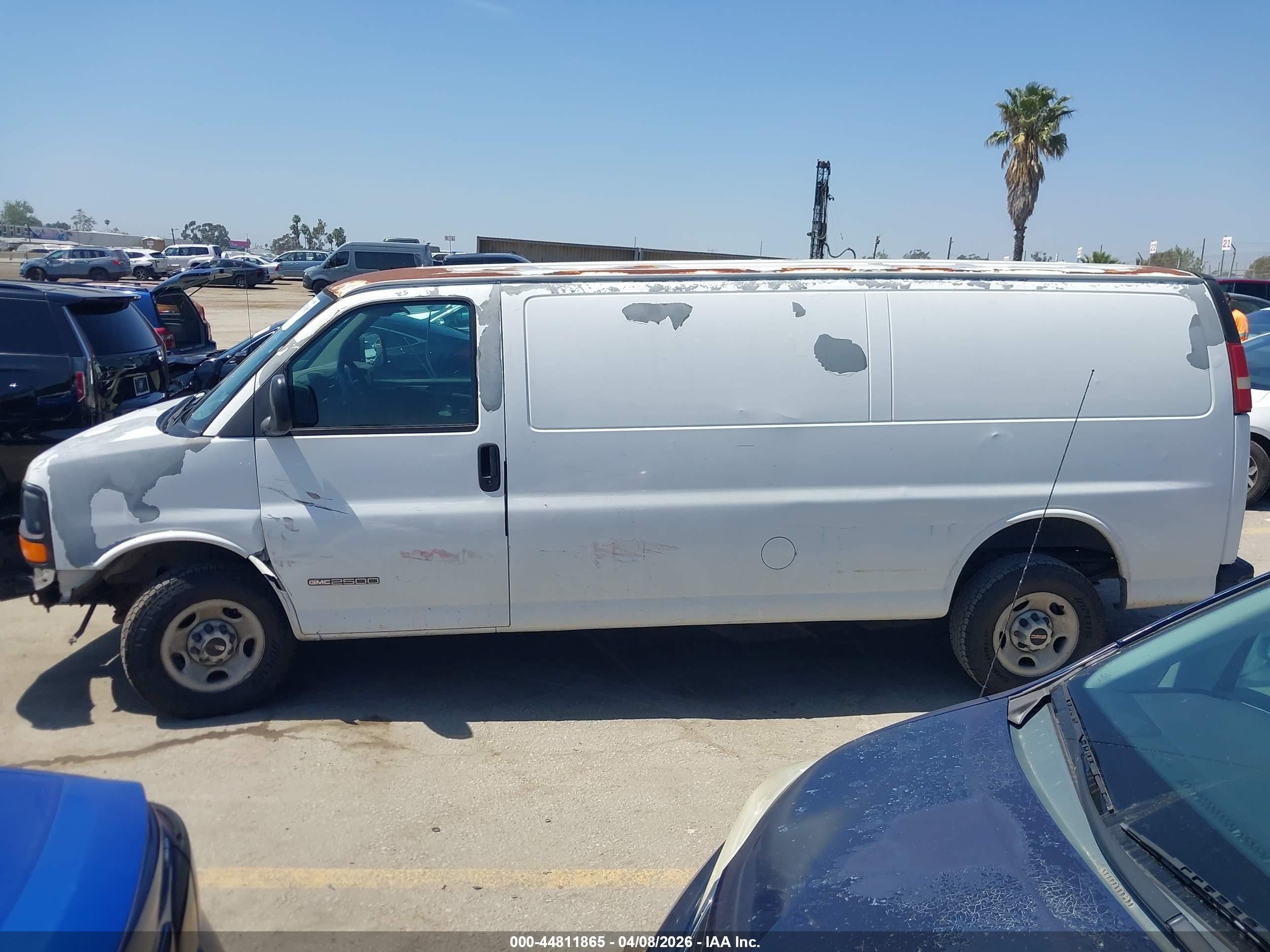 2003 Gmc Savana Standard White vin: 1GTGG29V731198286