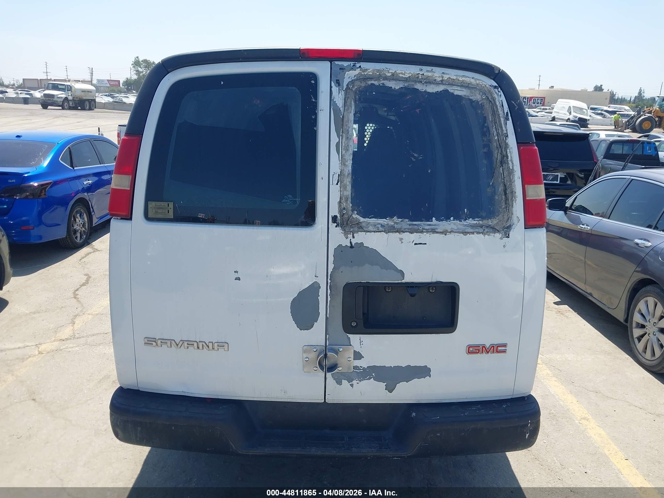 2003 Gmc Savana Standard White vin: 1GTGG29V731198286