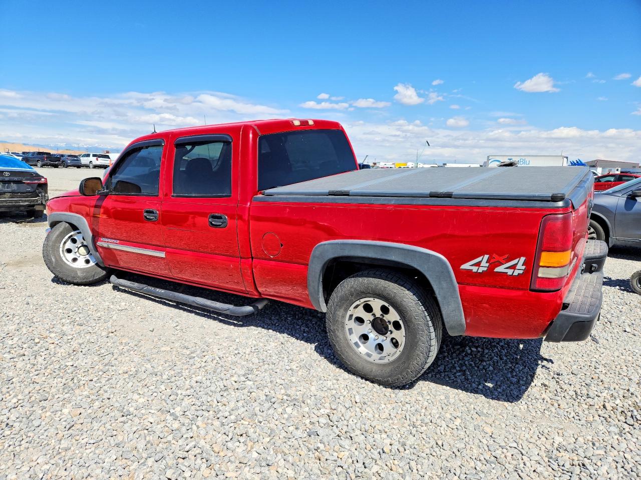 2003 Gmc Sierra K1500 Heavy Duty Red vin: 1GTGK13U83F148301