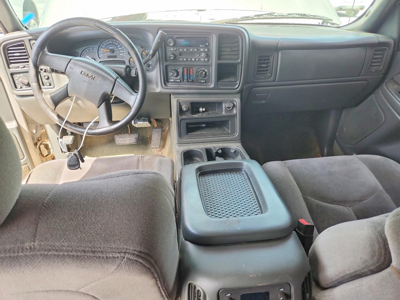 2003 Gmc Sierra K1500 Heavy Duty Tan vin: 1GTGK13U83F158570