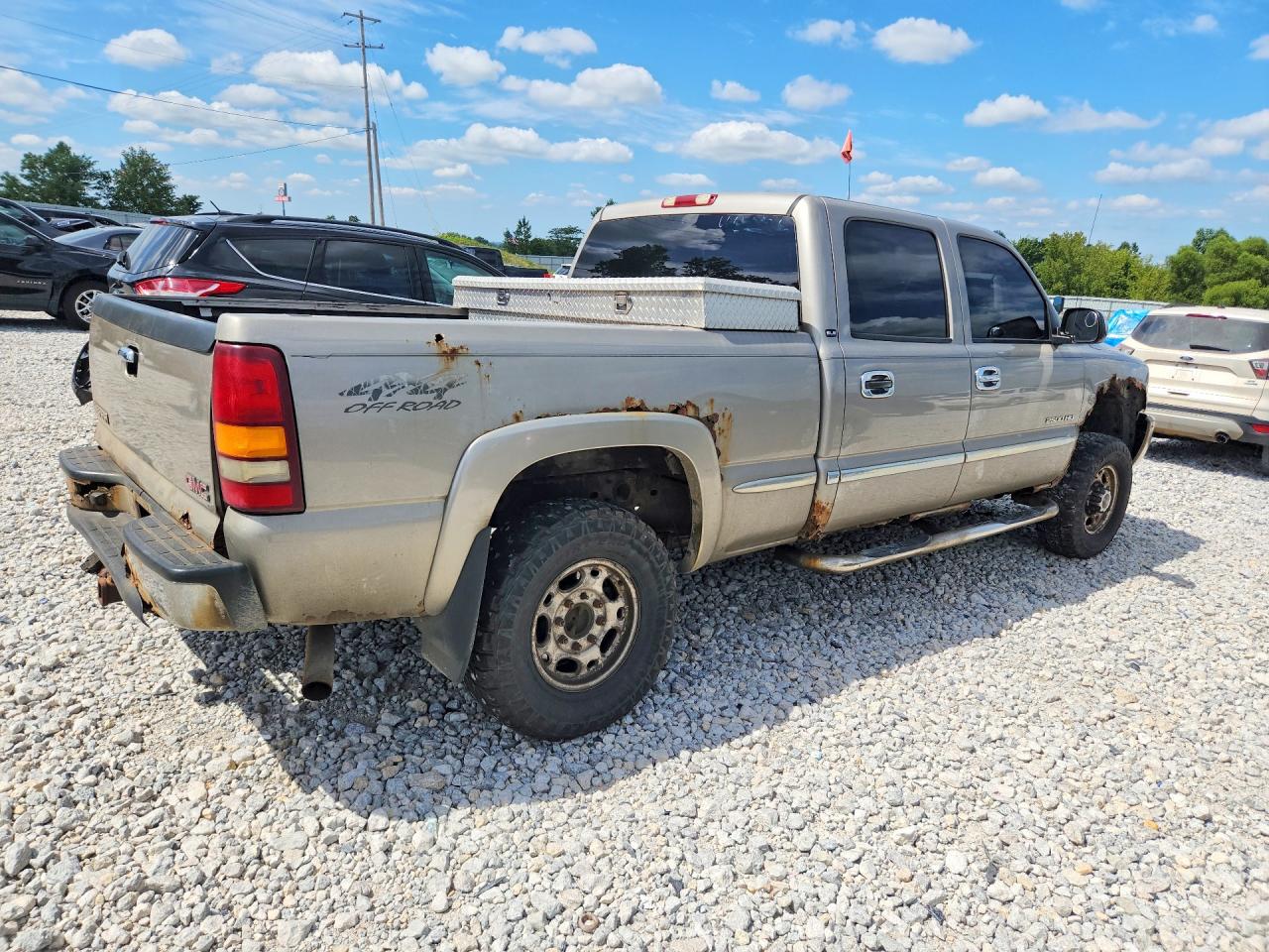 2003 Gmc Sierra K1500 Heavy Duty Tan vin: 1GTGK13U83F158570