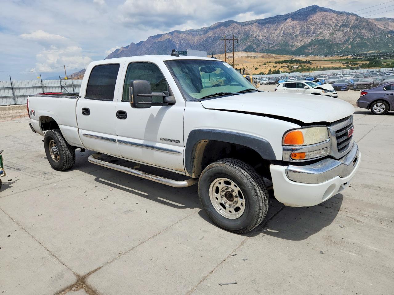 2003 Gmc Sierra K1500 Heavy Duty Белый vin: 1GTGK13UX3F125392