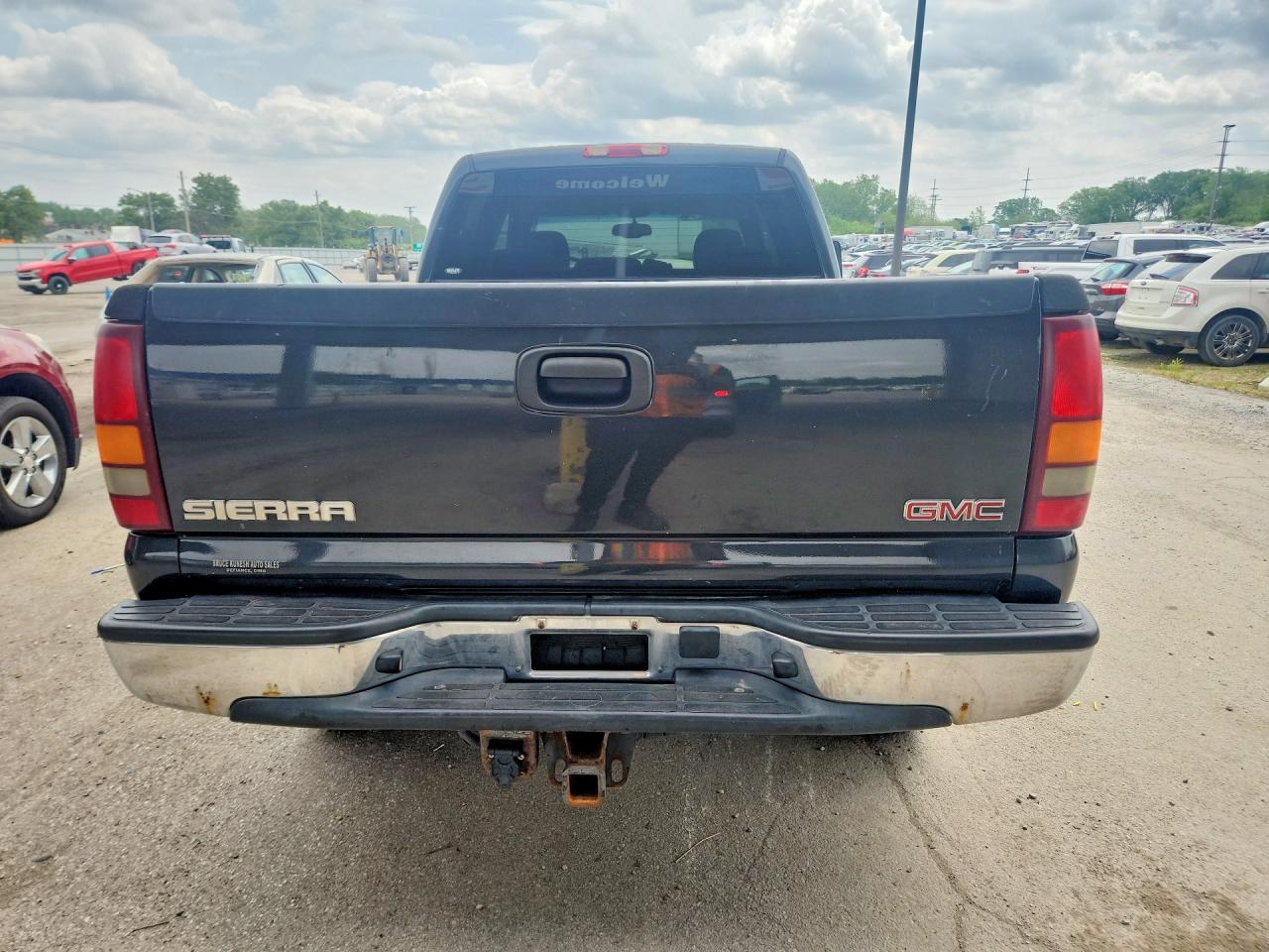 2003 Gmc Sierra Серебряный vin: 1GTGK13UX3F171773